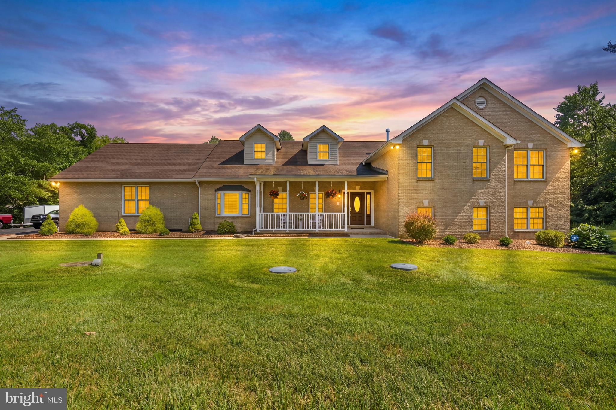 LAUREL - Residential