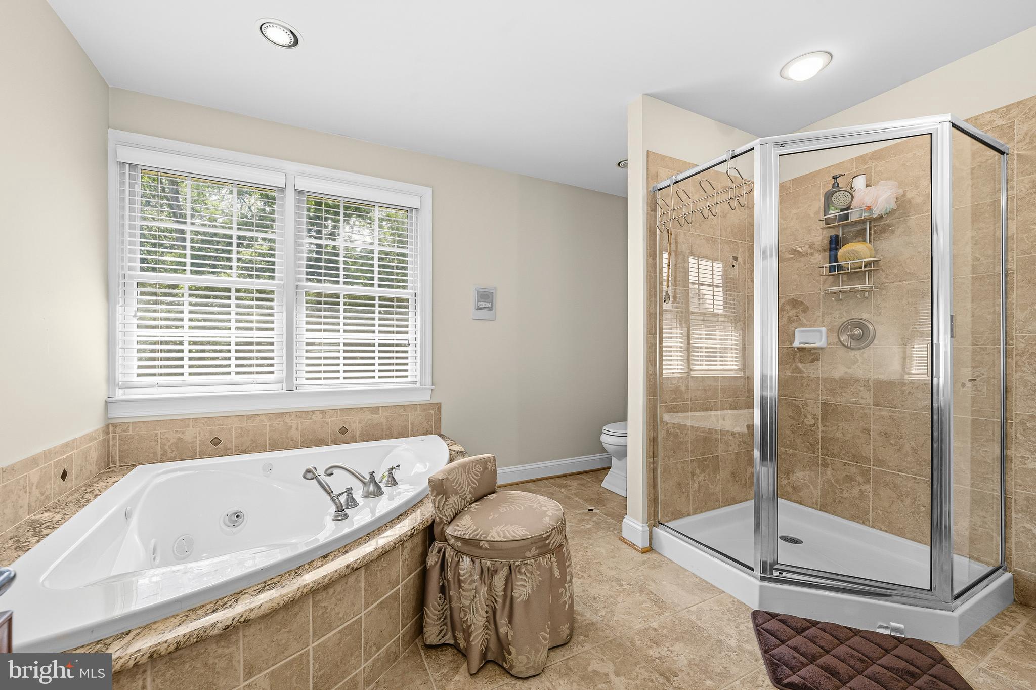 LAUREL - Residential