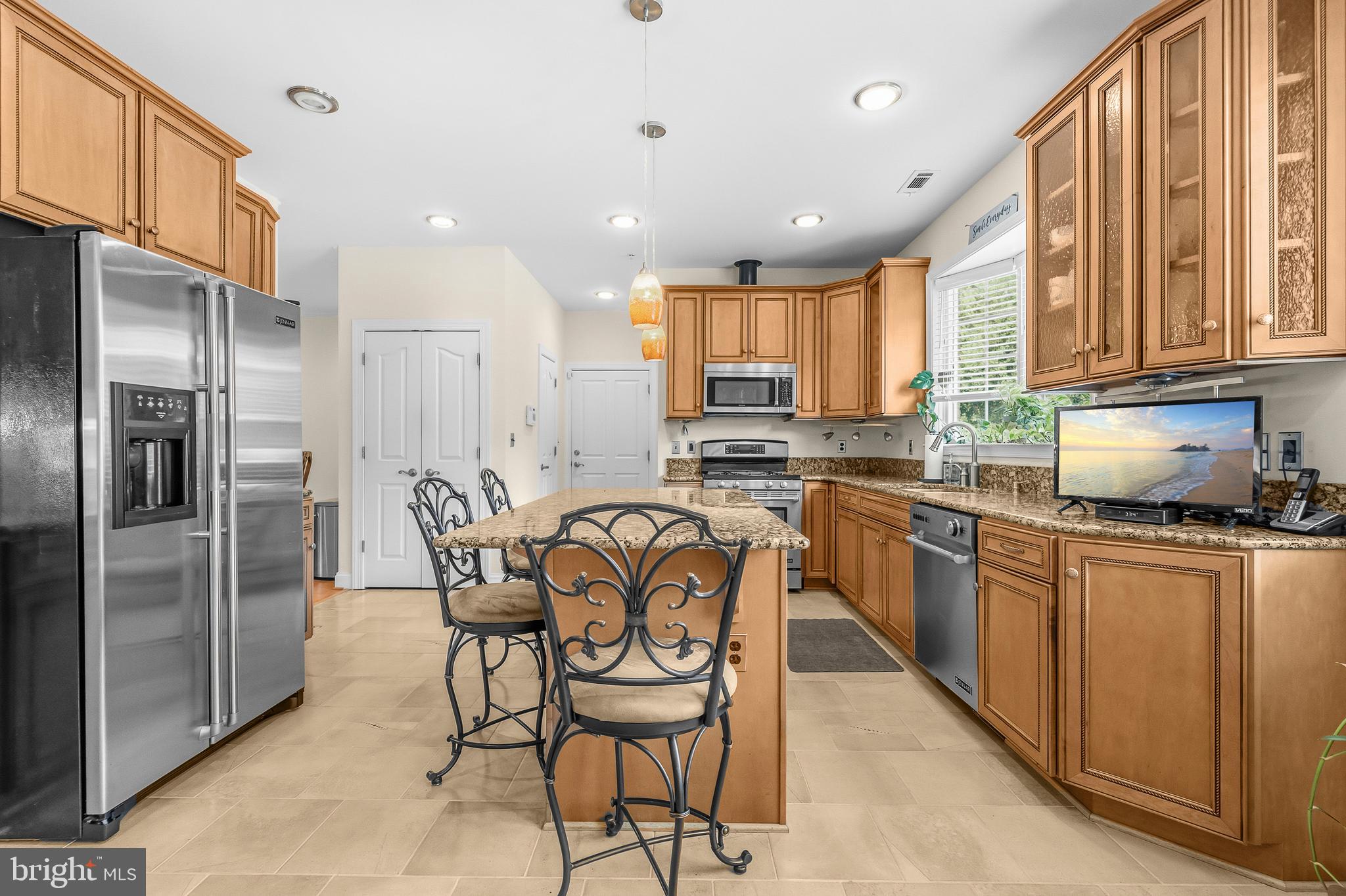 LAUREL - Residential
