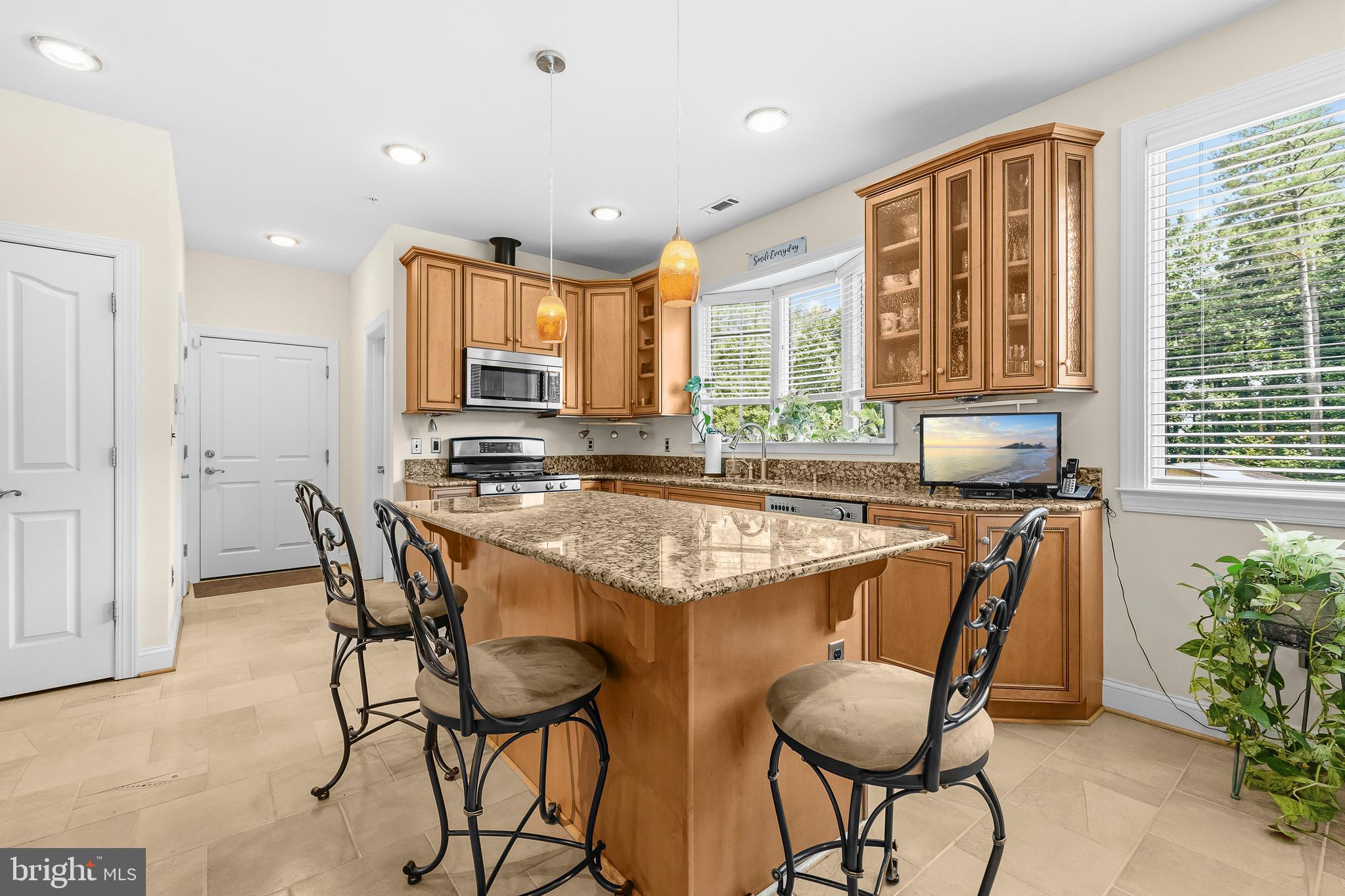 LAUREL - Residential