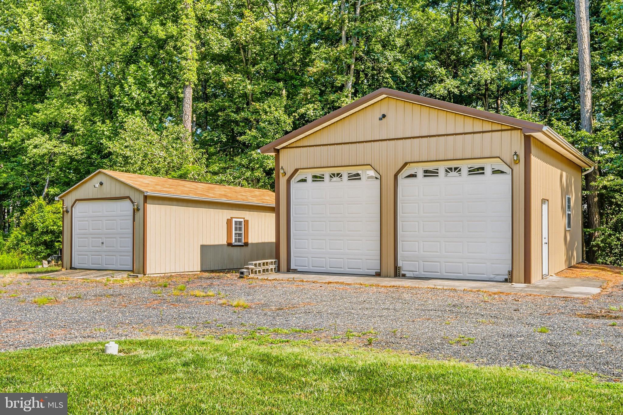 LAUREL - Residential