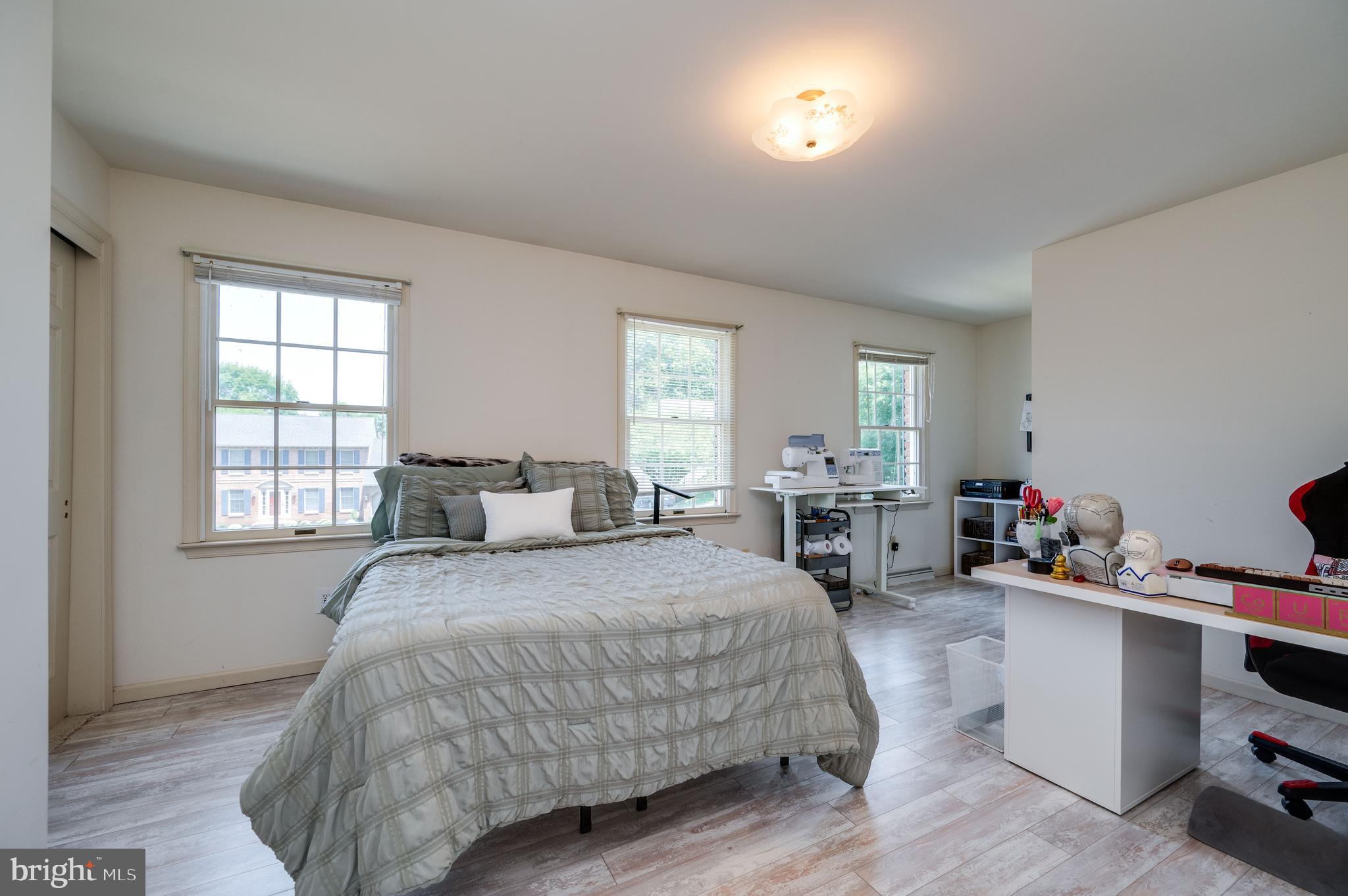 DOUGLAS MEADOWS - Residential