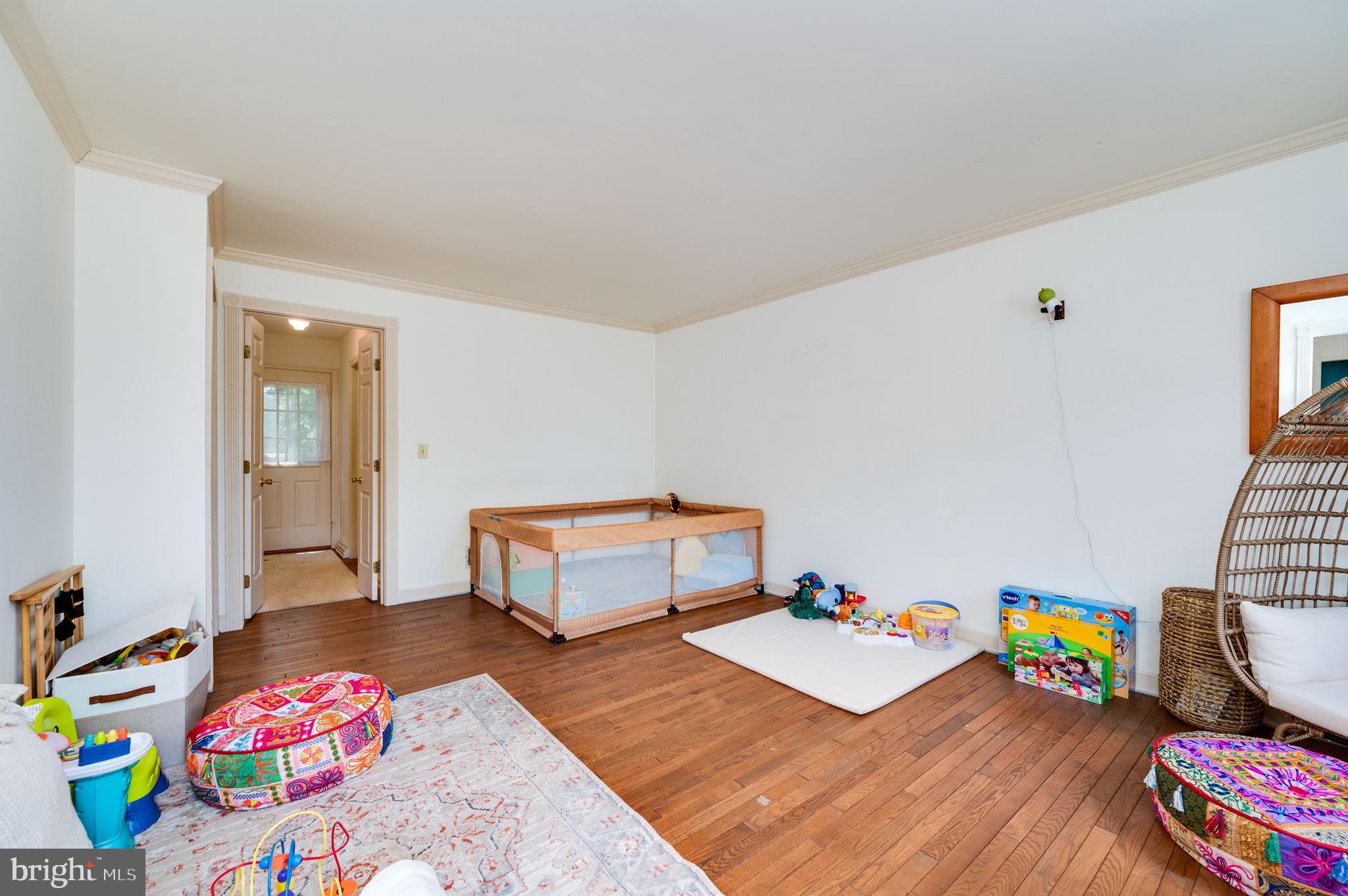 DOUGLAS MEADOWS - Residential