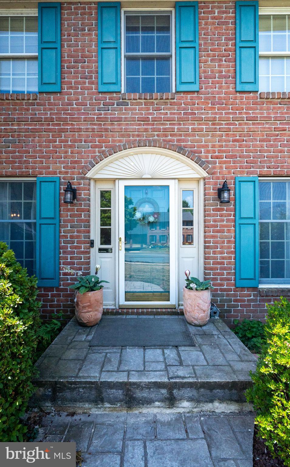 DOUGLAS MEADOWS - Residential