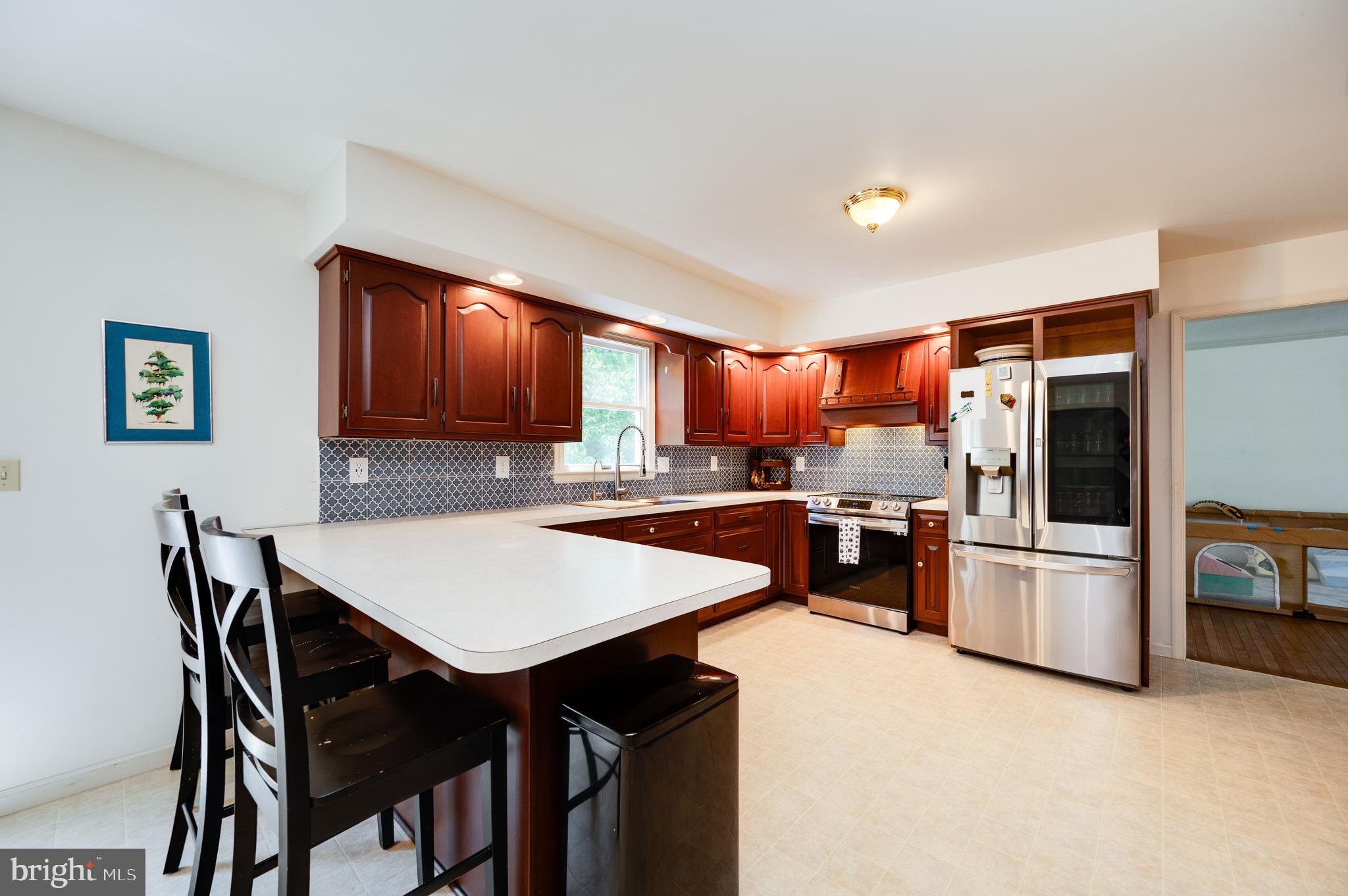 DOUGLAS MEADOWS - Residential