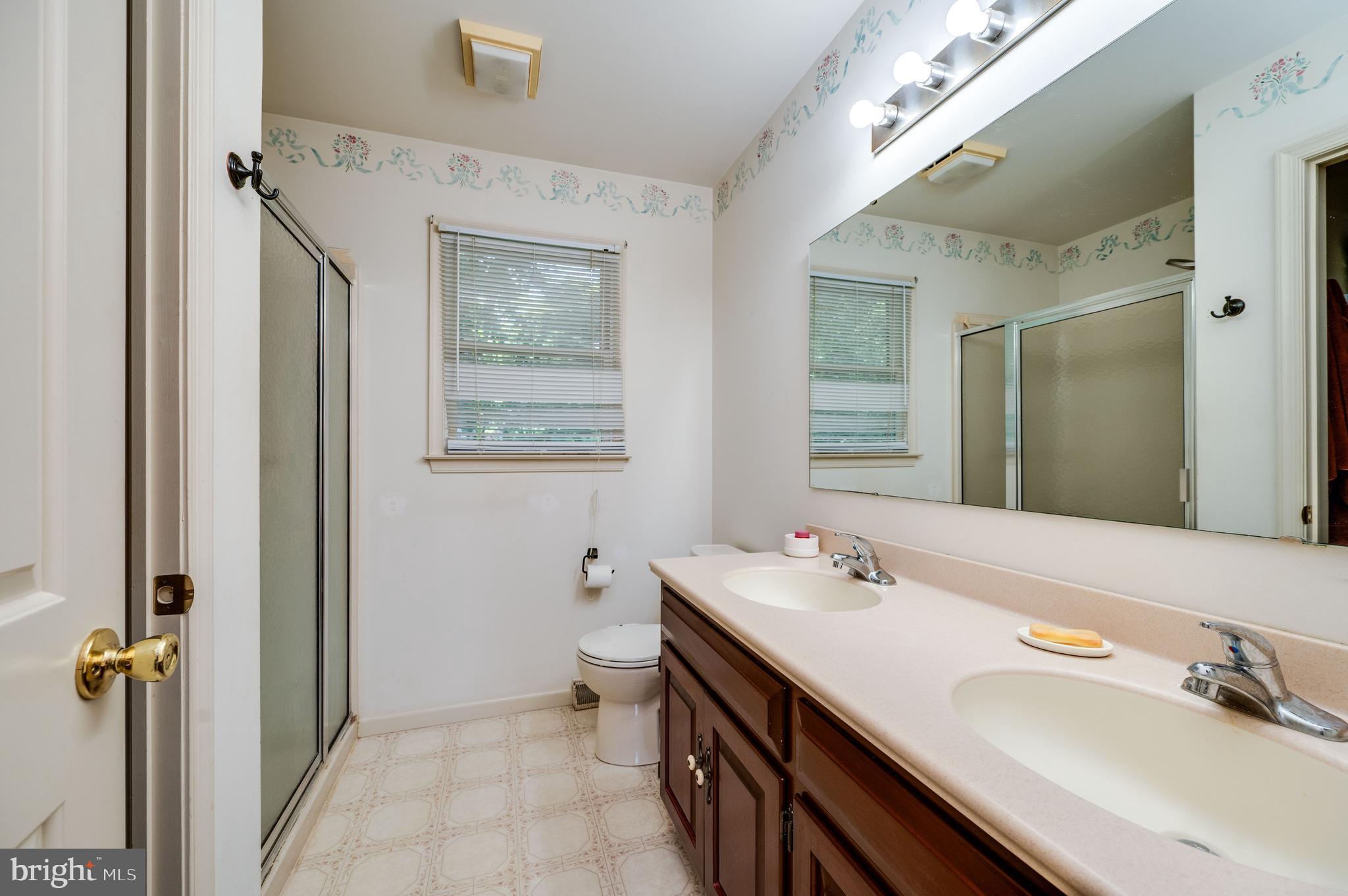 DOUGLAS MEADOWS - Residential