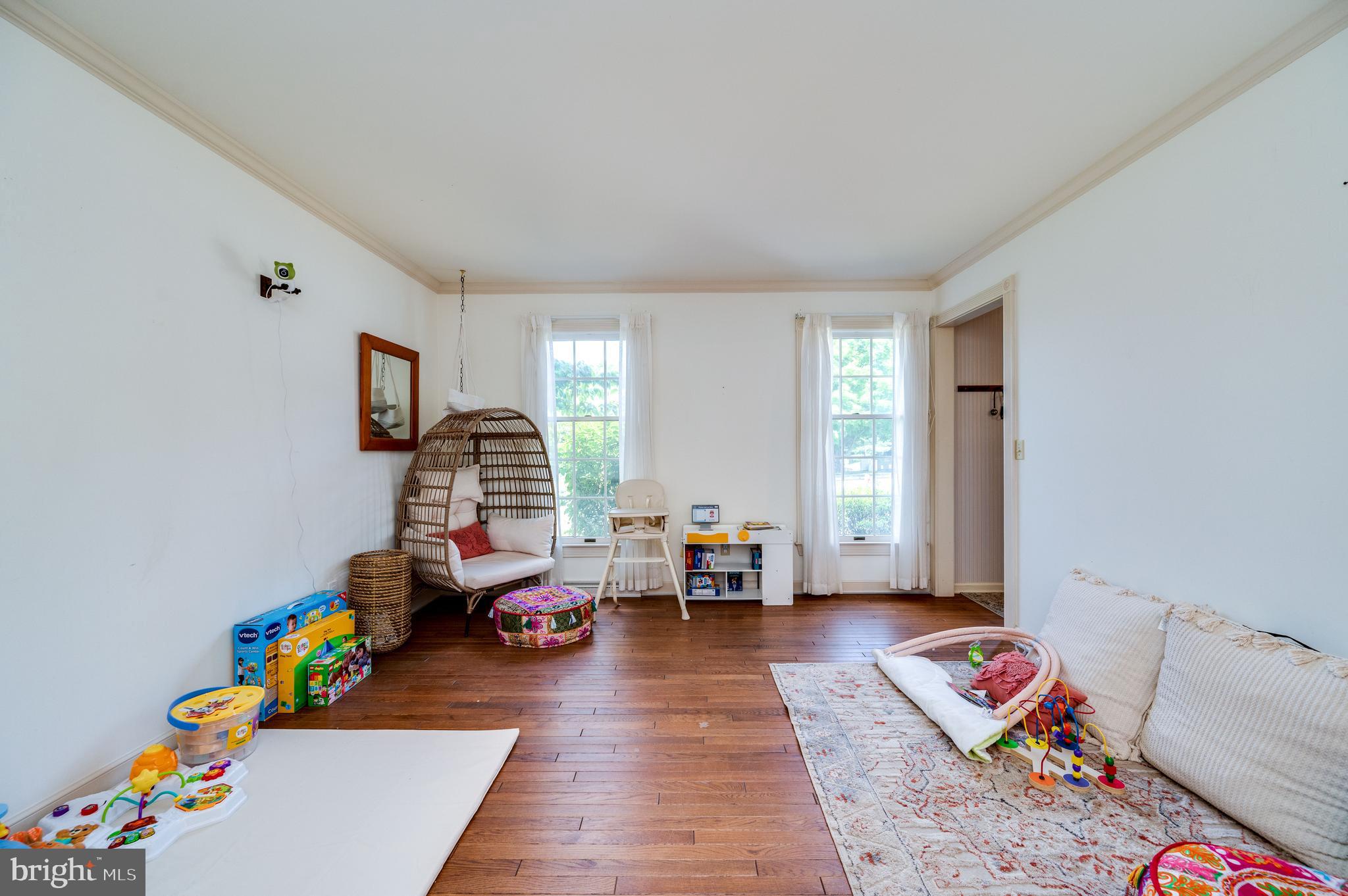 DOUGLAS MEADOWS - Residential