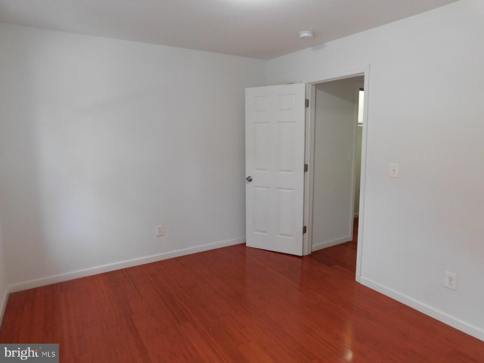 MILL CREEK - Residential