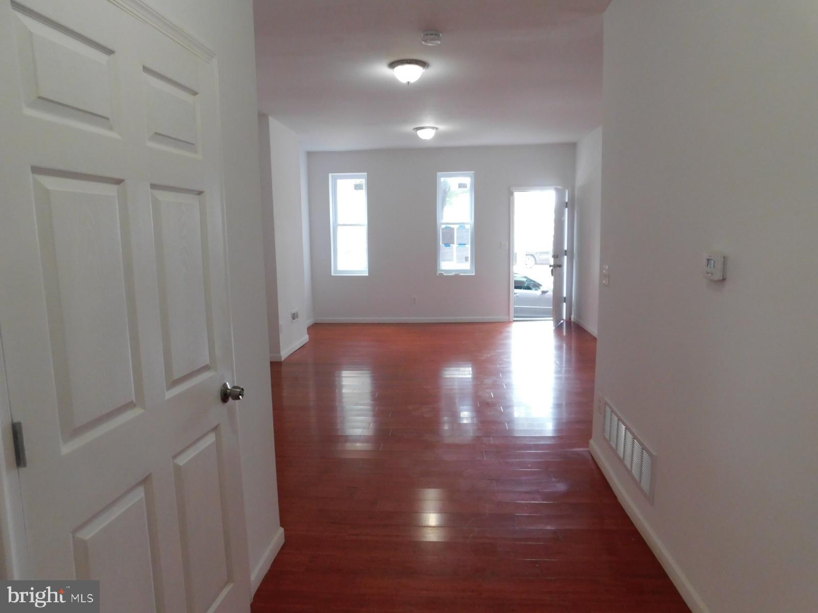 MILL CREEK - Residential