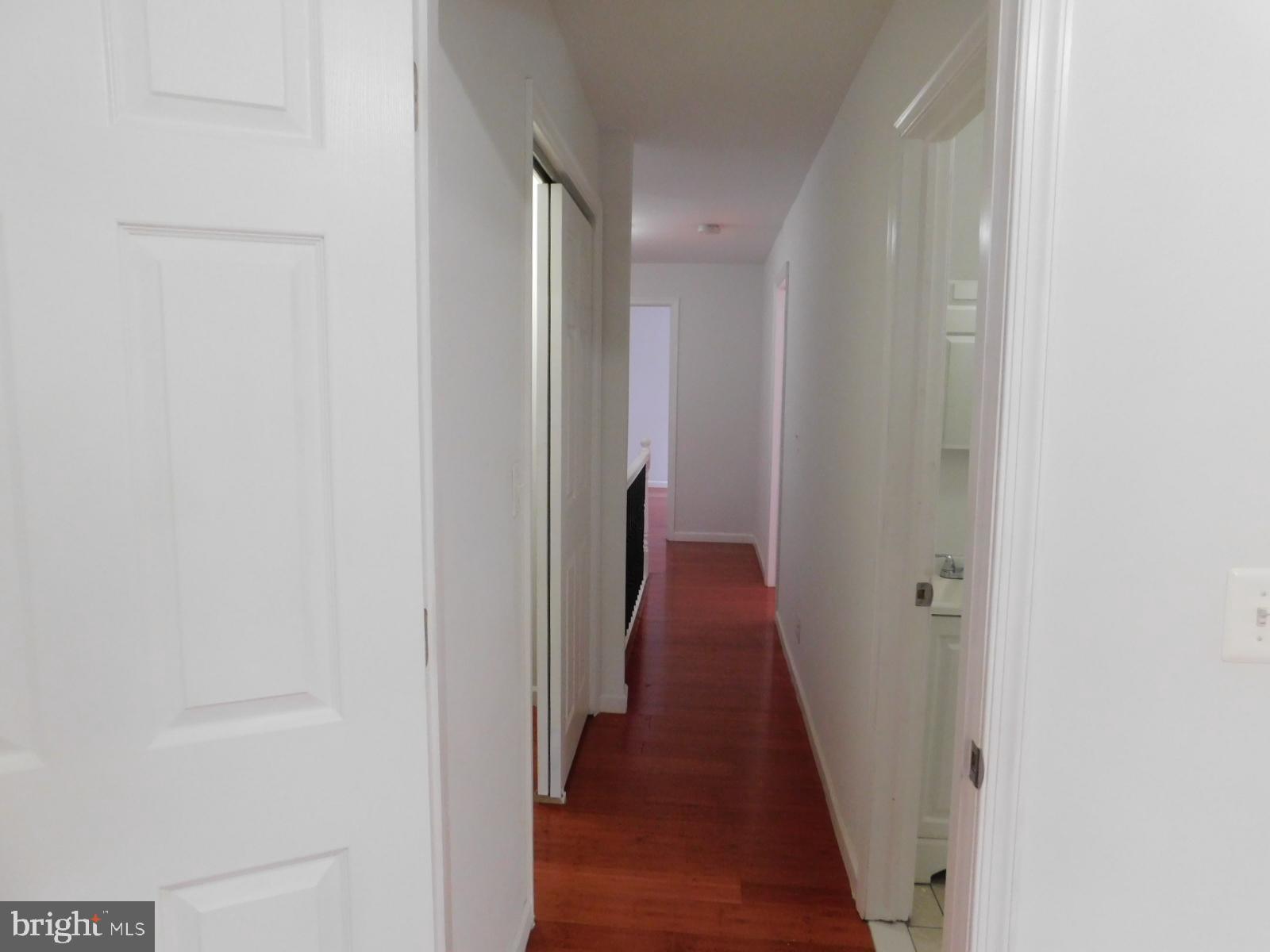 MILL CREEK - Residential