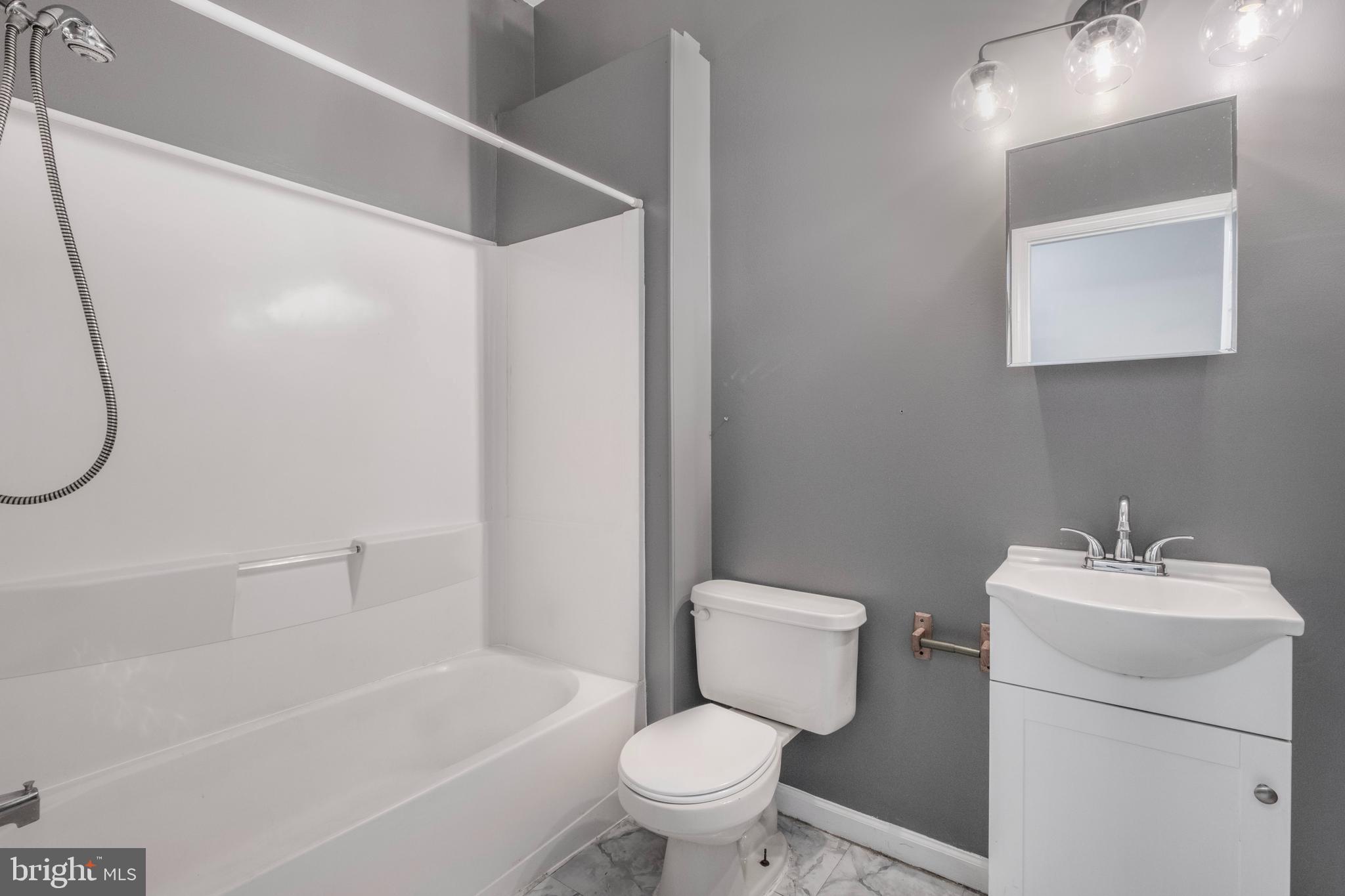 DIAMOND POINT - Residential