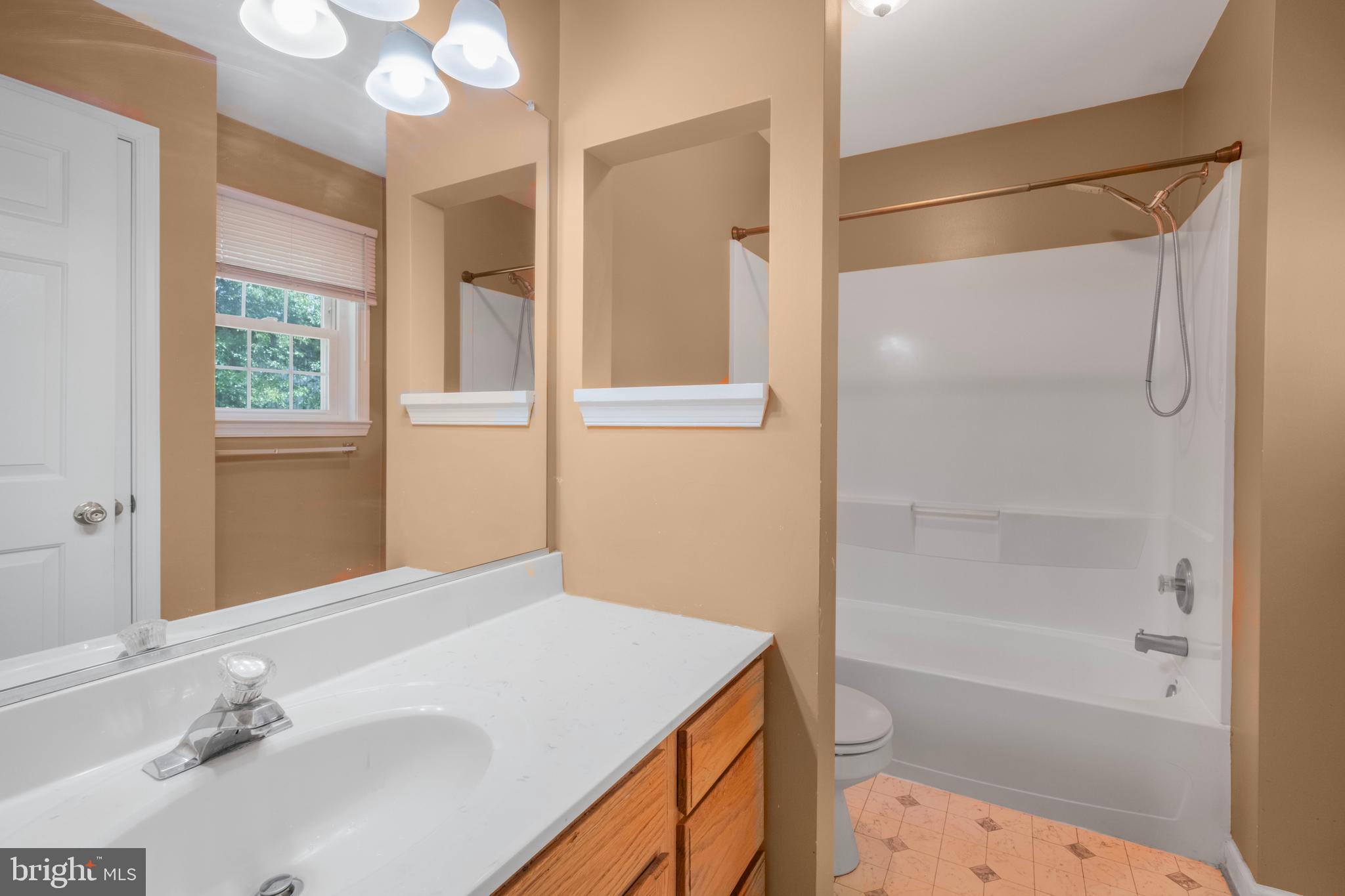 DIAMOND POINT - Residential