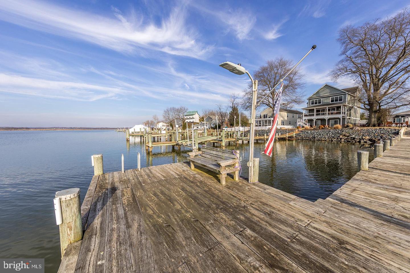 TWIN RIVER BEACH - Residential