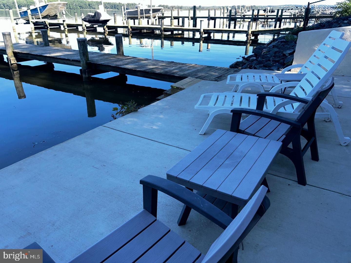 TWIN RIVER BEACH - Residential