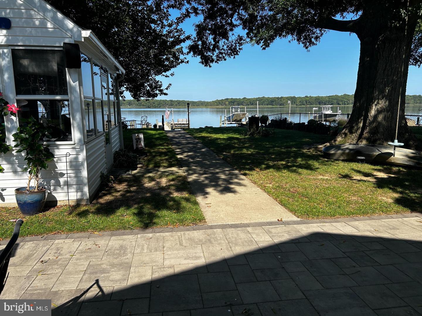 TWIN RIVER BEACH - Residential