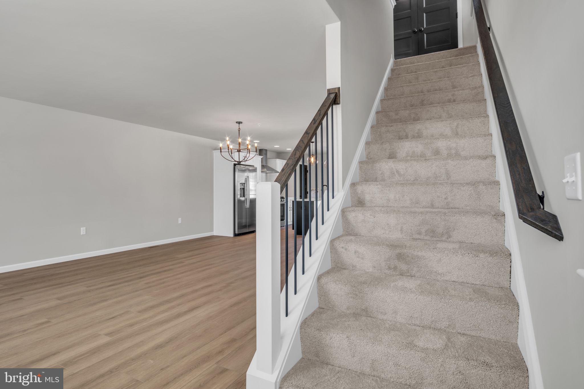 CREEK TERRACE - Residential Income
