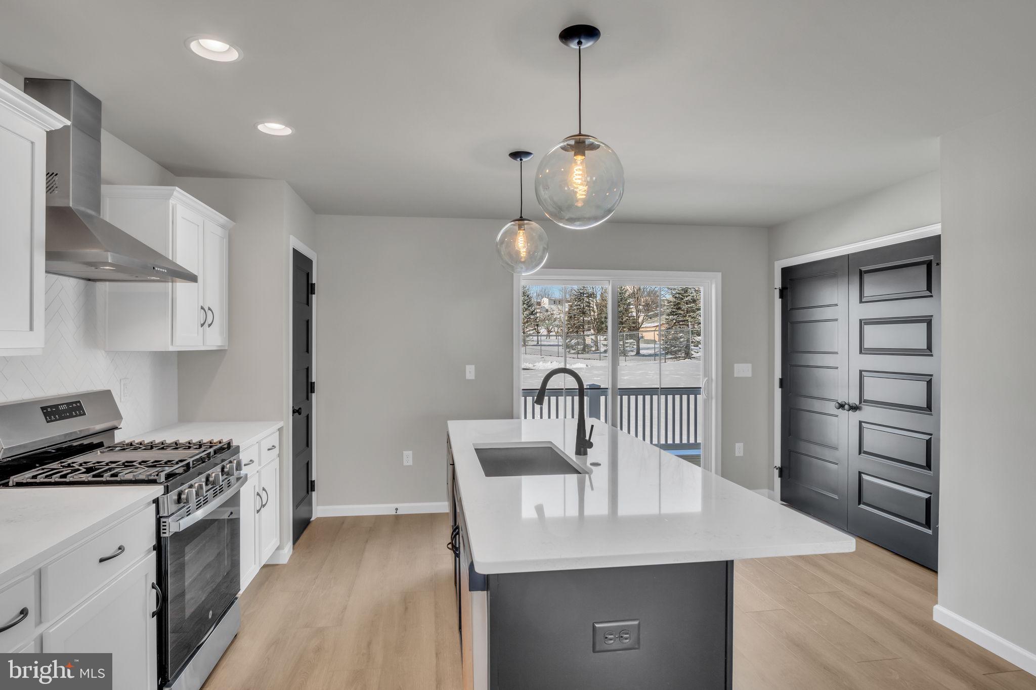 CREEK TERRACE - Residential Income