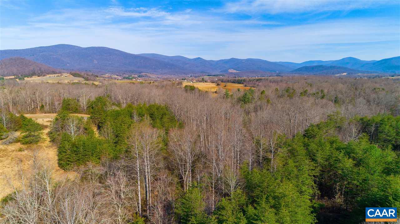 OCTONIA HIGHLANDS - Residential