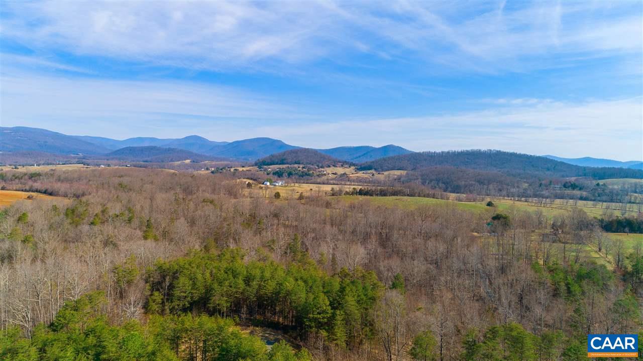 OCTONIA HIGHLANDS - Residential