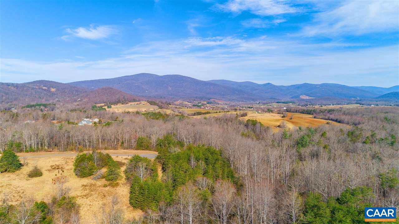 OCTONIA HIGHLANDS - Residential