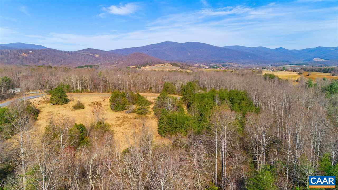 OCTONIA HIGHLANDS - Residential