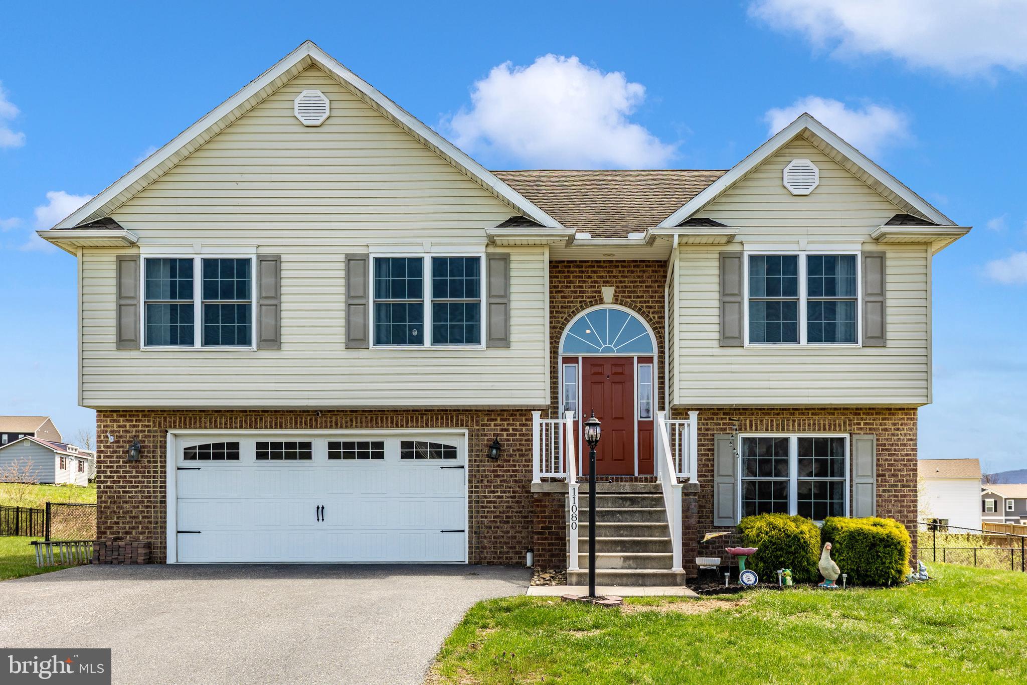 MARTINS RIDGE - Residential