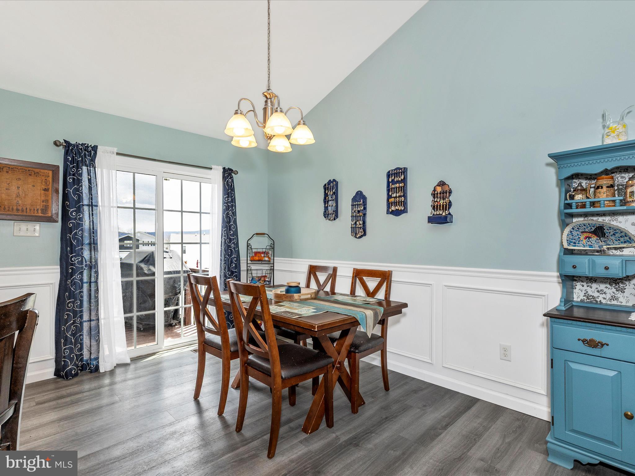 MARTINS RIDGE - Residential