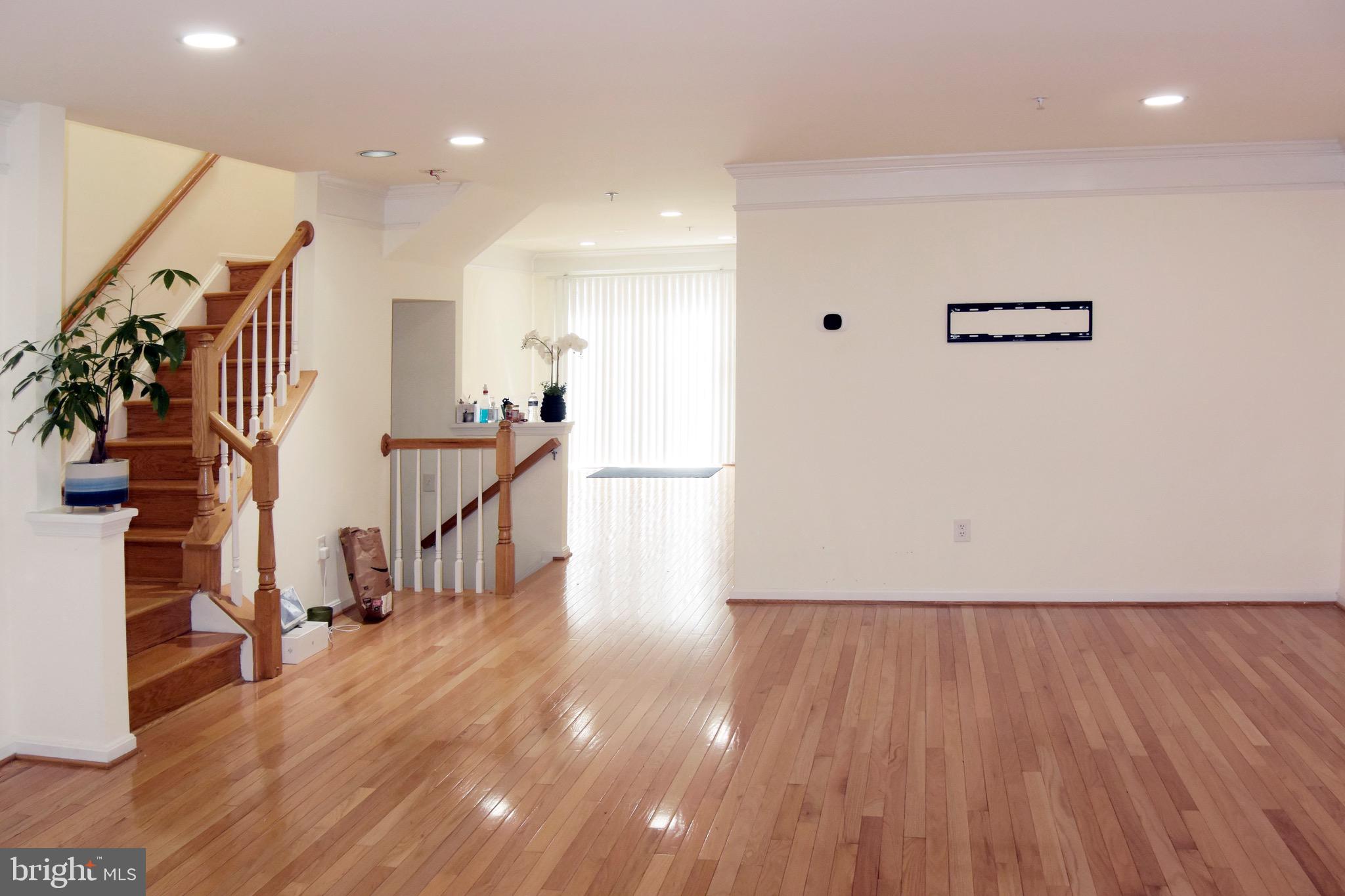 MANORS OF PAINT BRANCH - Residential Lease