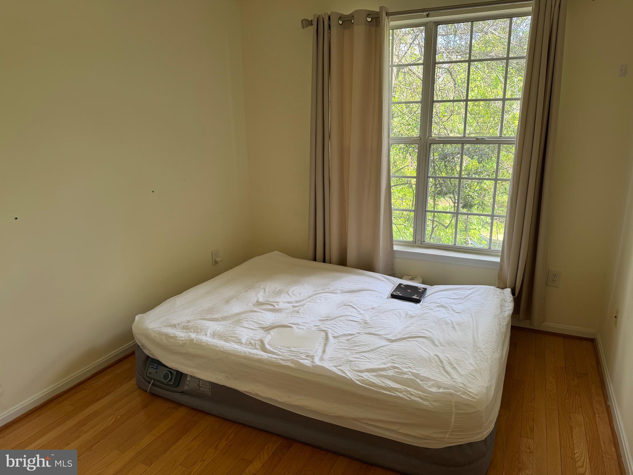 MANORS OF PAINT BRANCH - Residential Lease