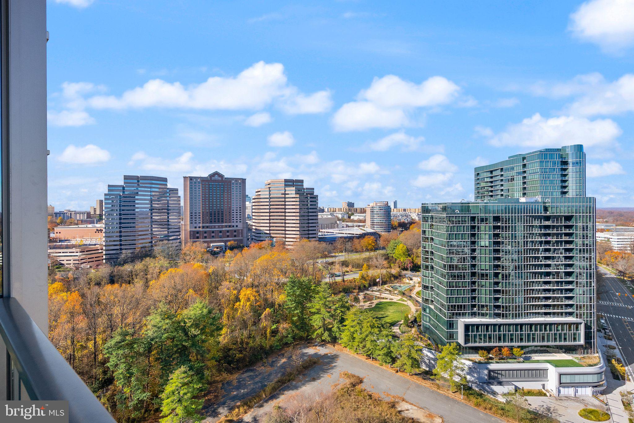 TYSONS CORNER - Residential