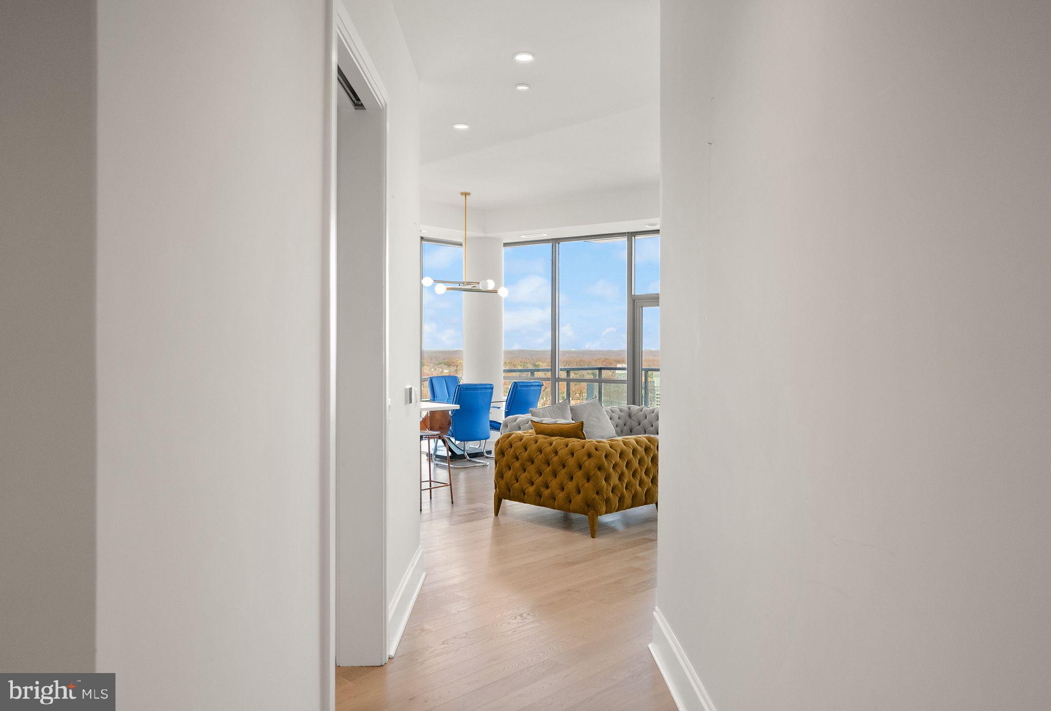 TYSONS CORNER - Residential