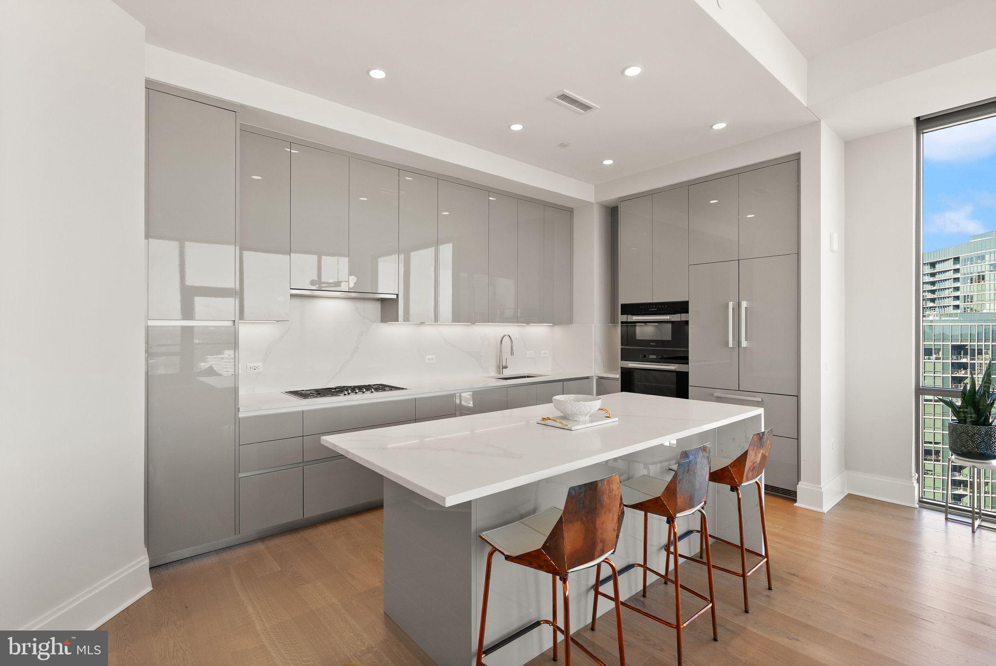 TYSONS CORNER - Residential