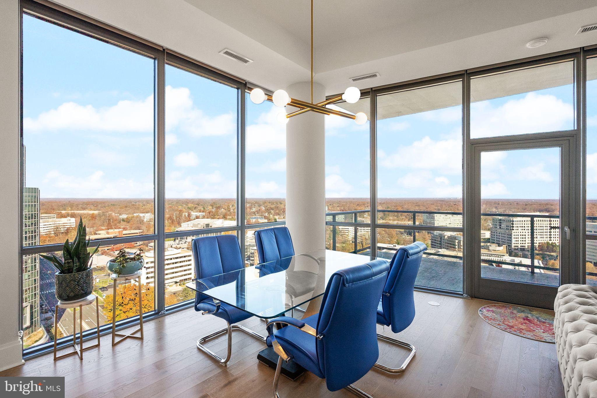 TYSONS CORNER - Residential