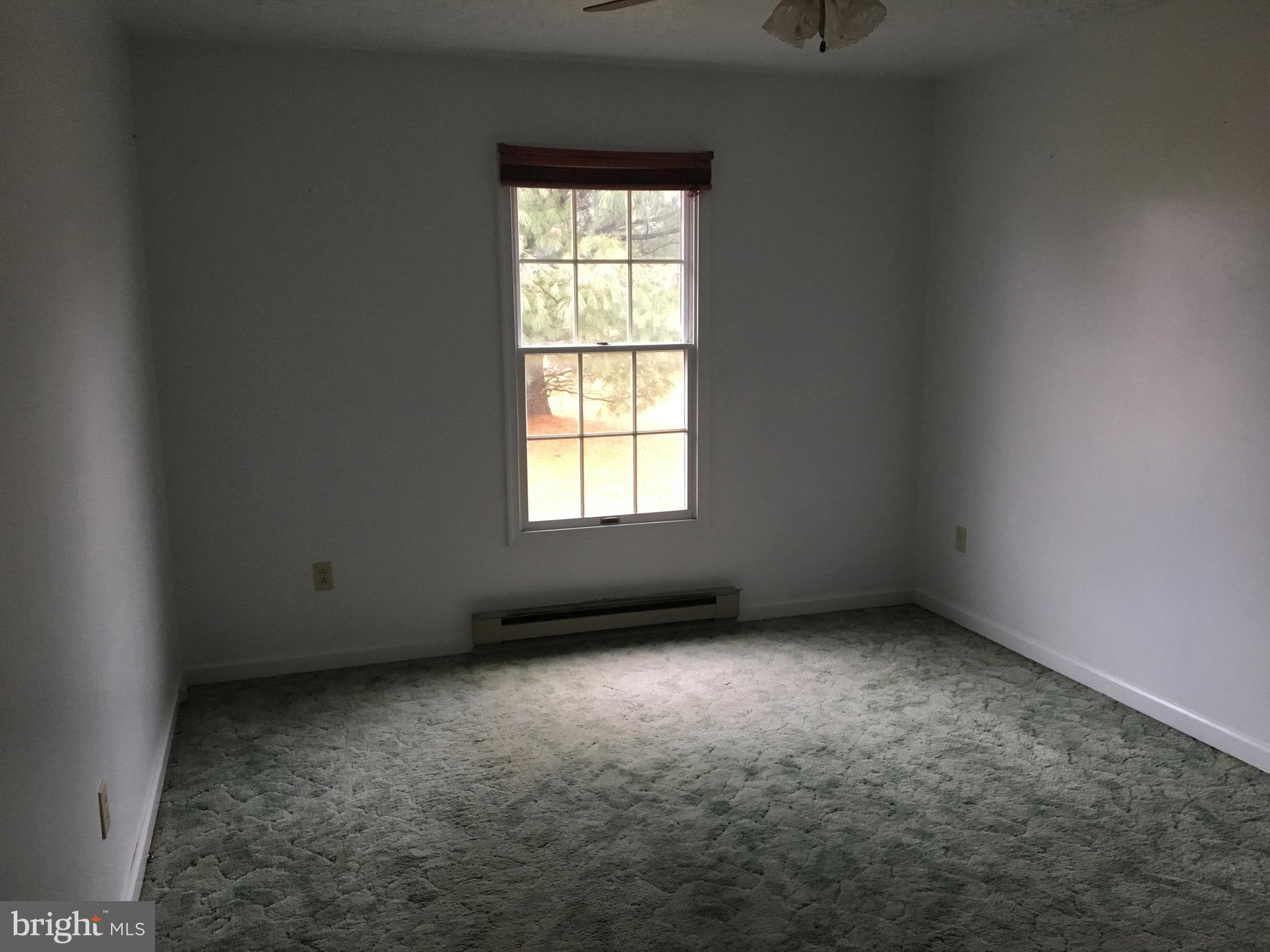 HILLVIEW ESTATES - Residential