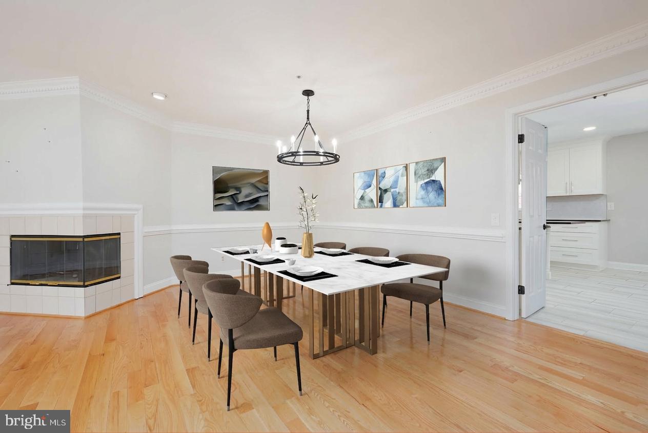 DECOVERLY ADVENTURE - Residential Lease