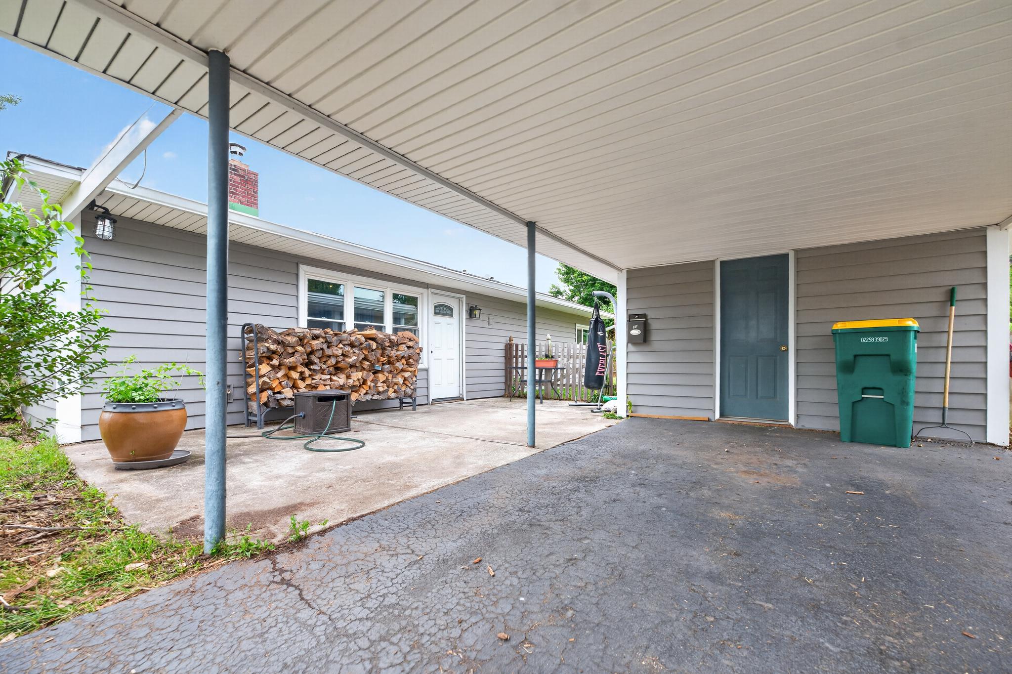 PINEWOOD - Residential