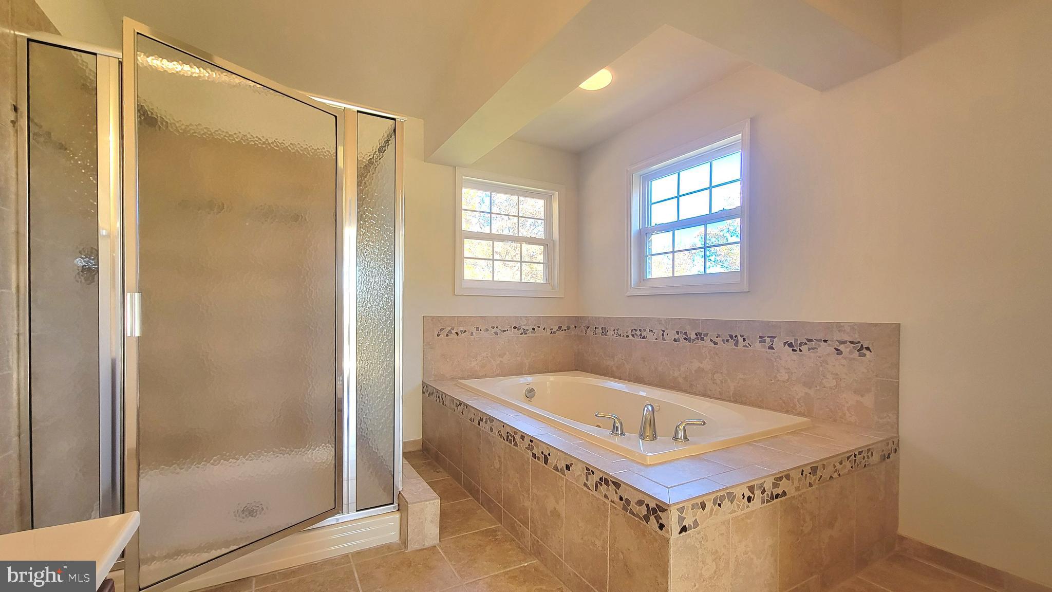 SEASONS LANDING - Residential Lease