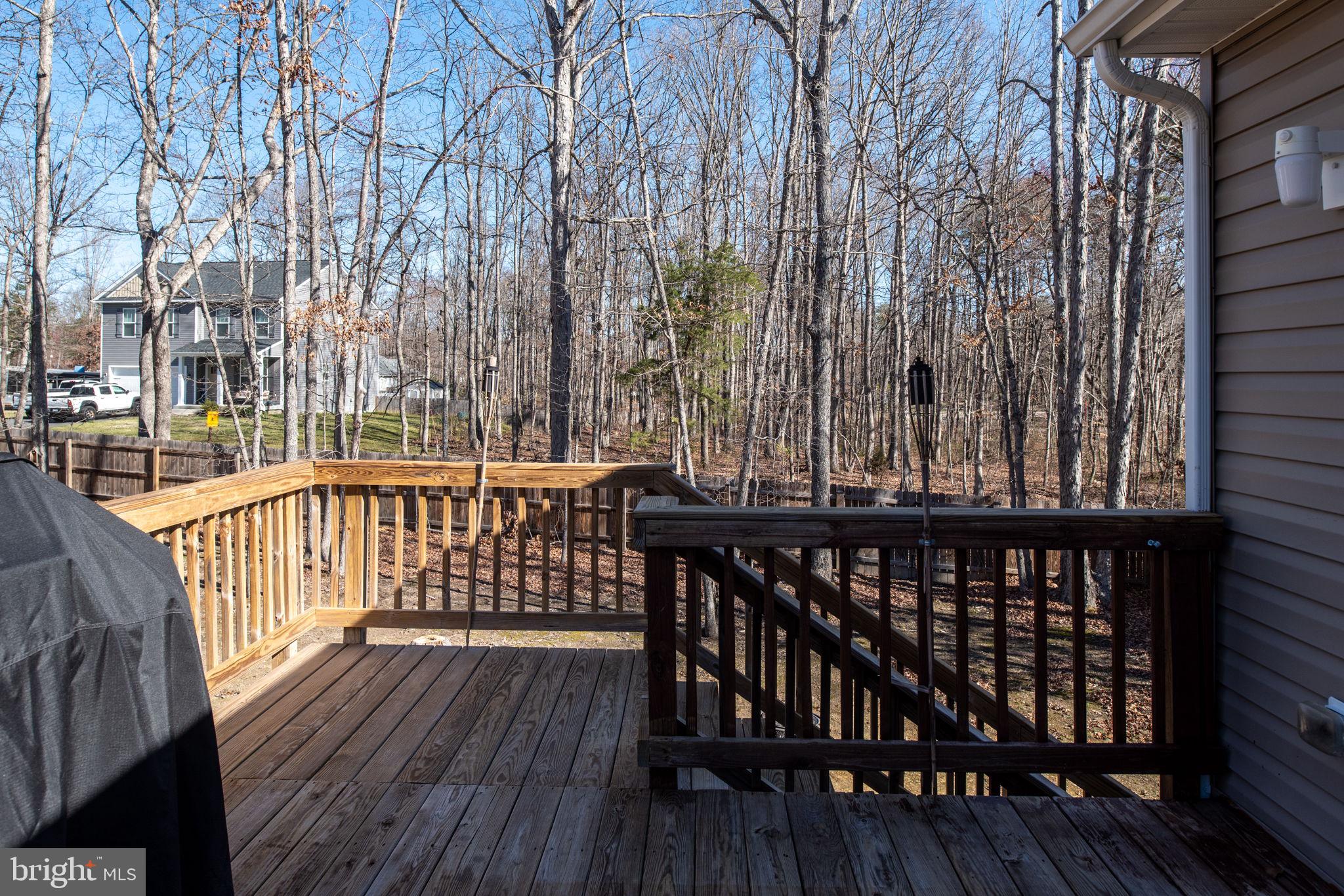LAKE WILDERNESS - Residential