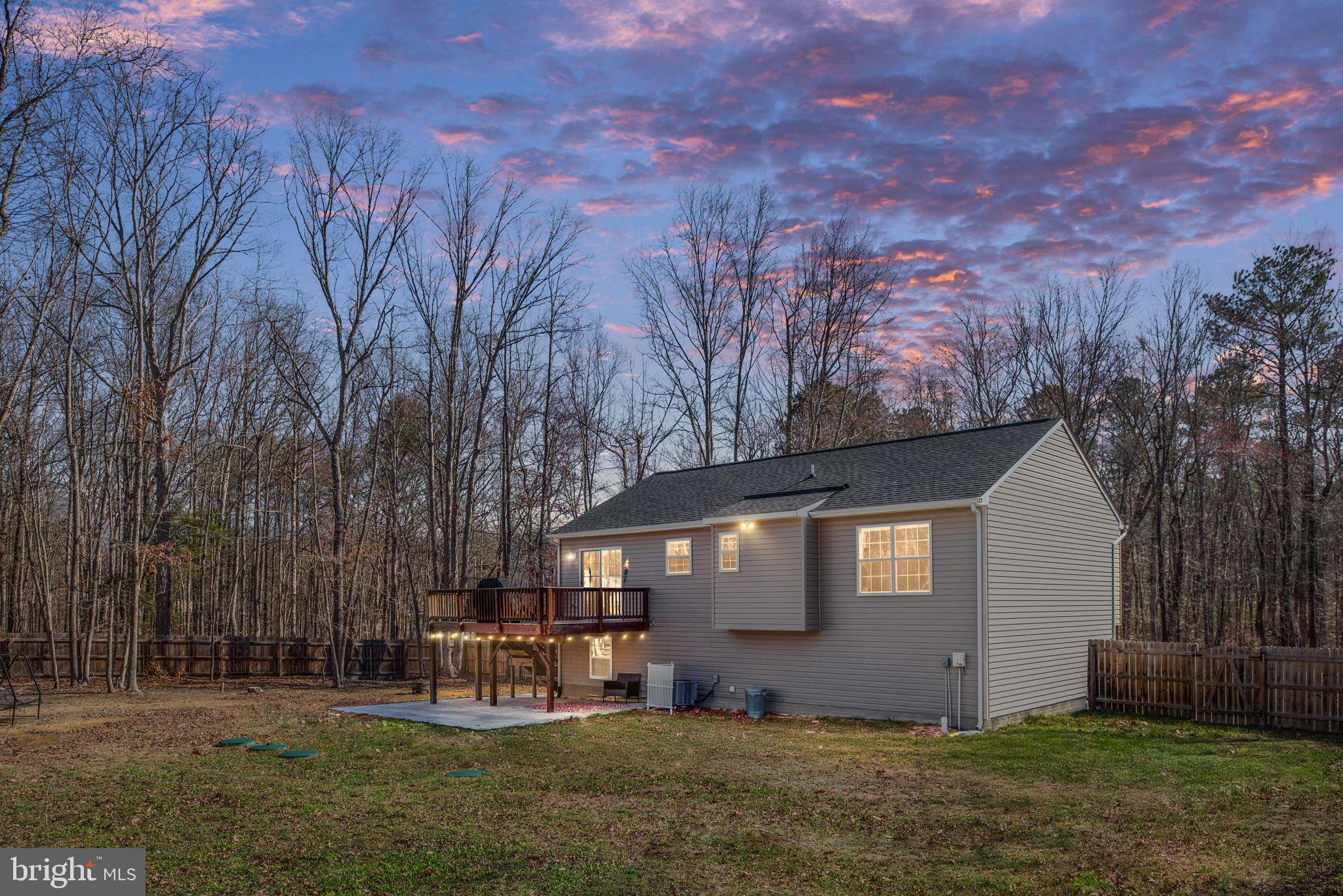 LAKE WILDERNESS - Residential