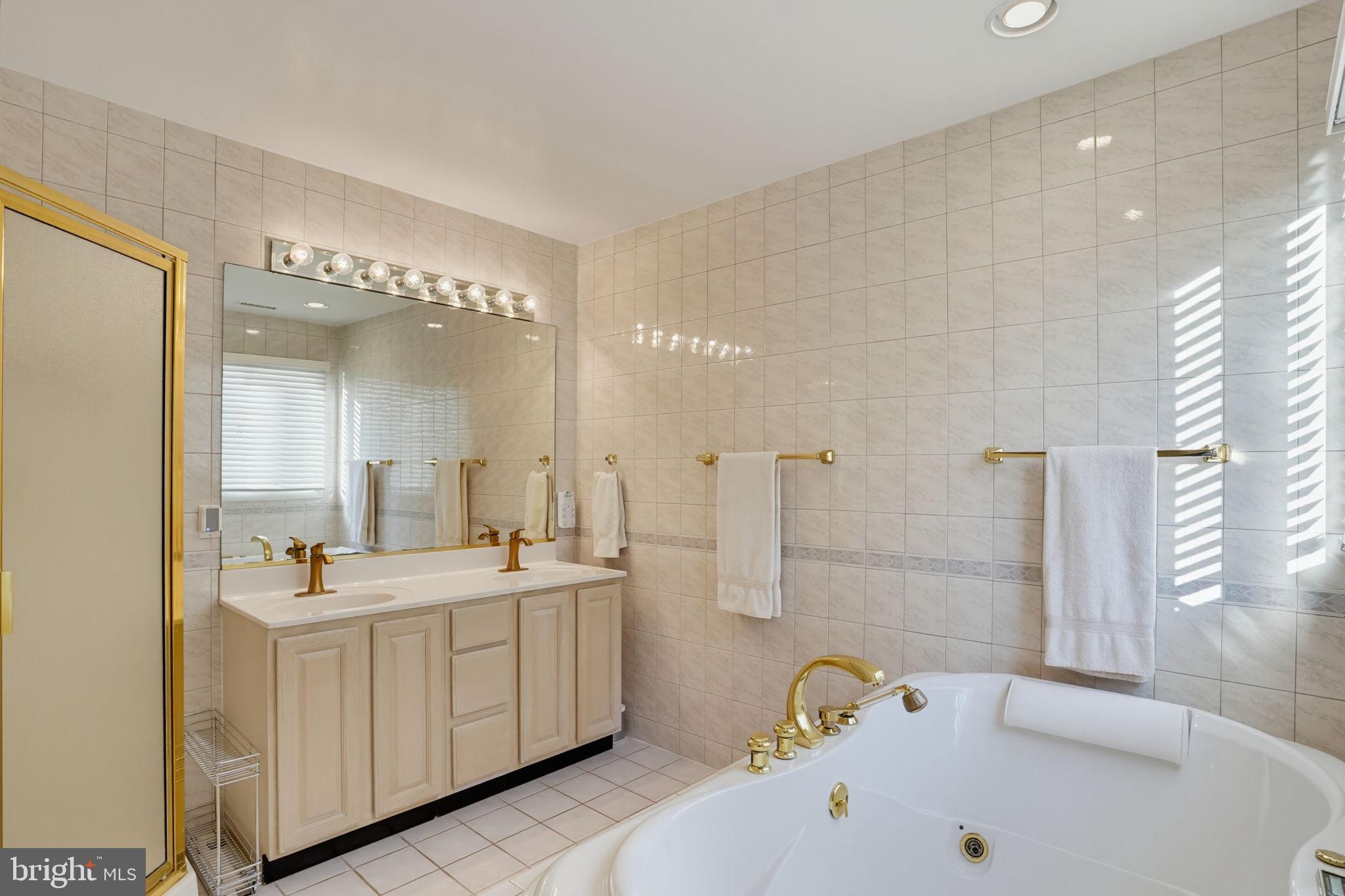 FENWICK ACRES - Residential