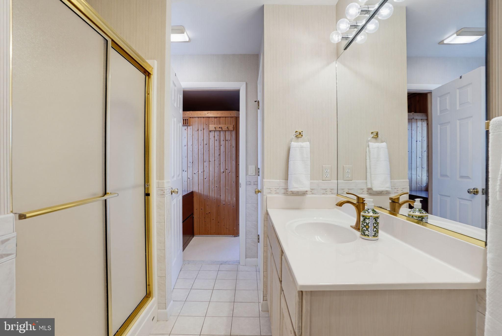 FENWICK ACRES - Residential