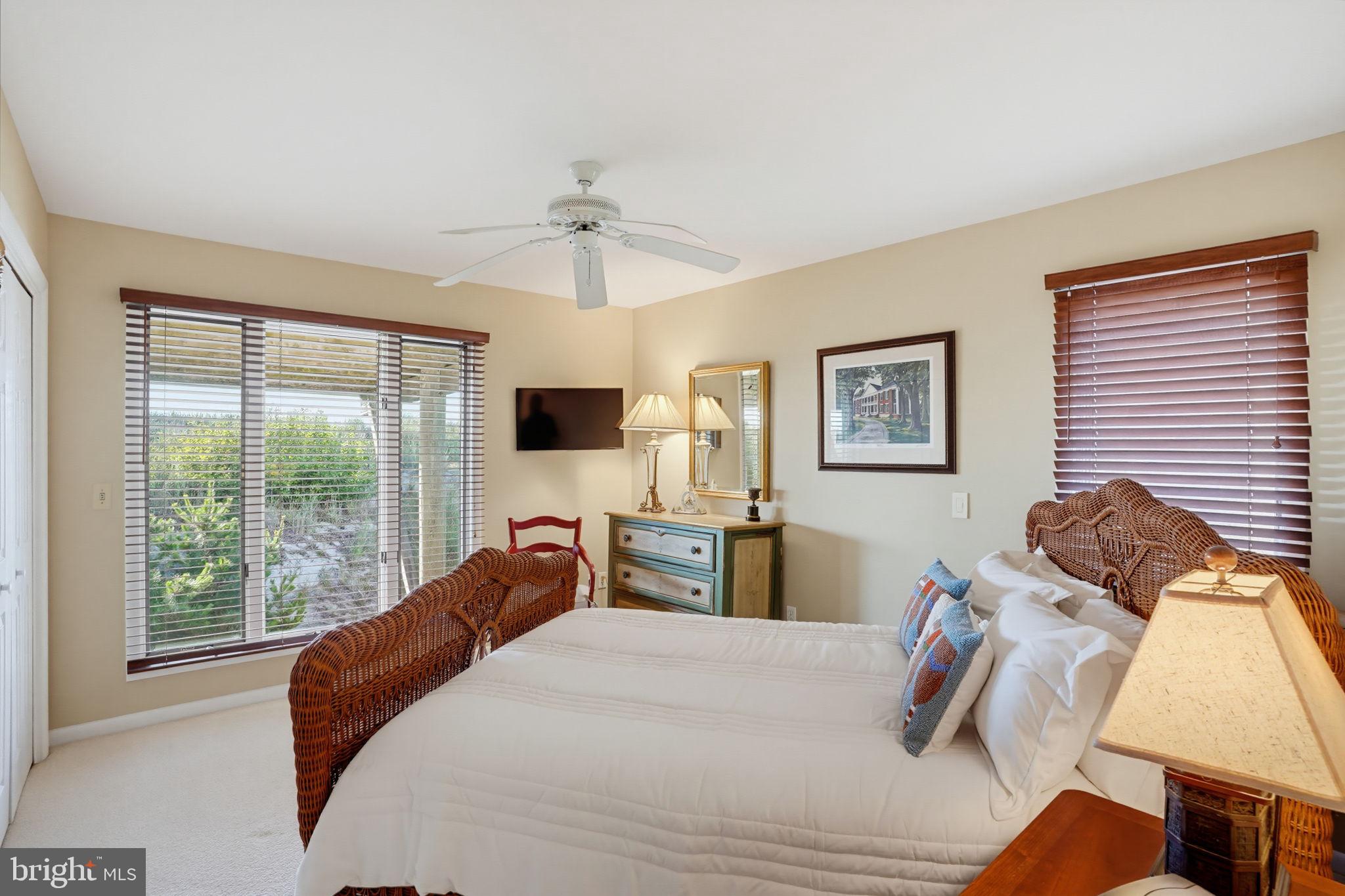 FENWICK ACRES - Residential