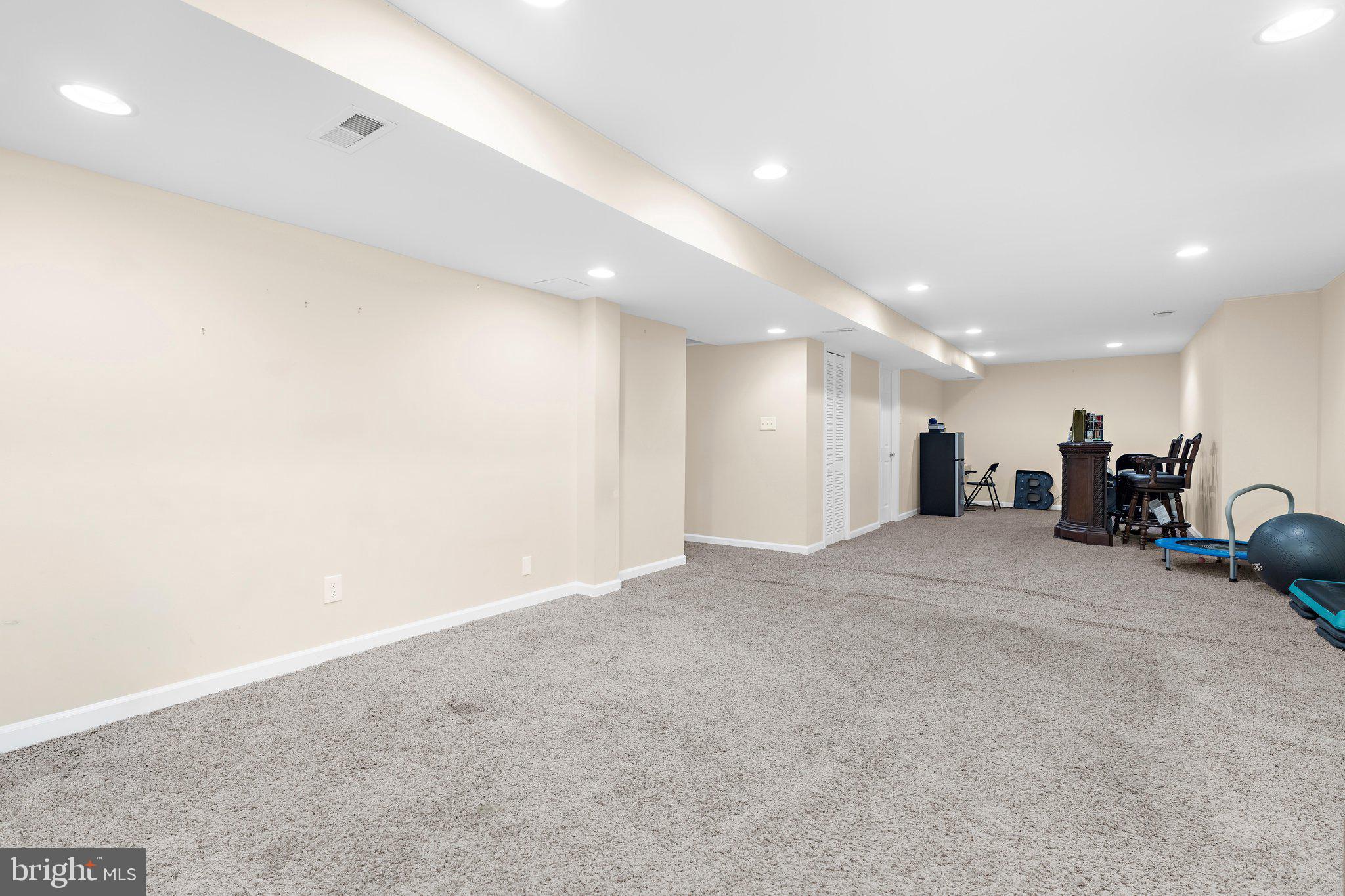ROLLING RIDGE - Residential