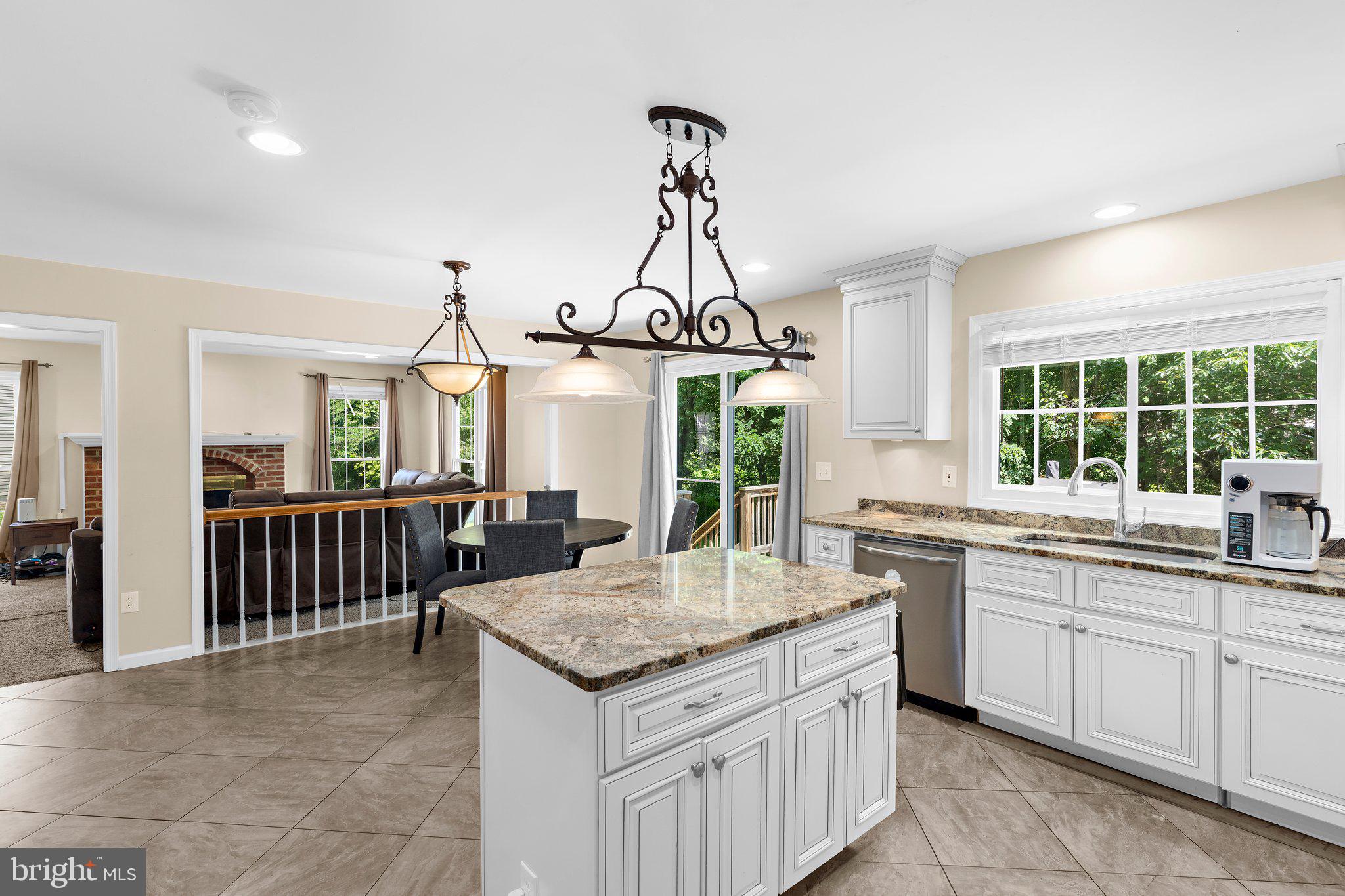 ROLLING RIDGE - Residential