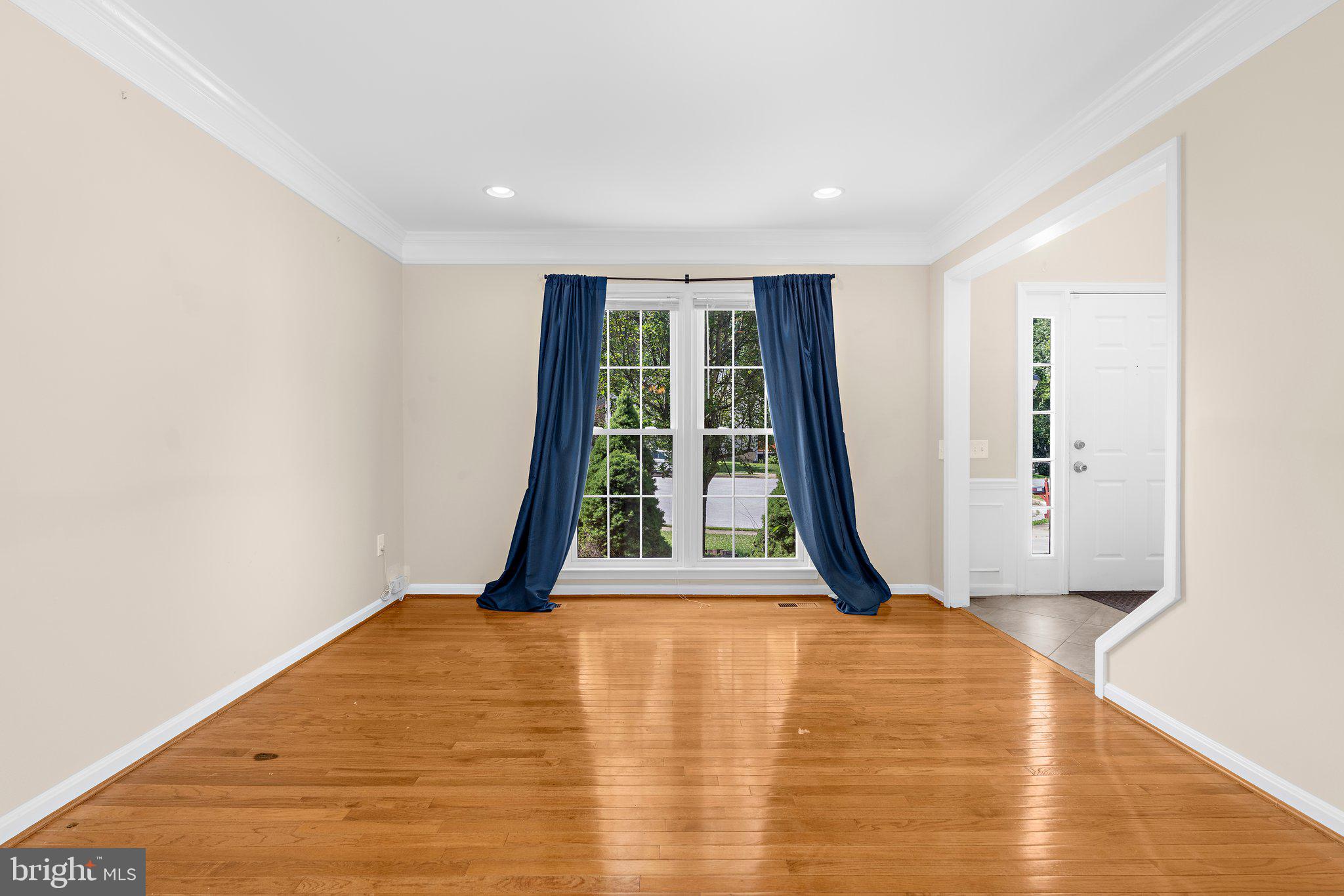 ROLLING RIDGE - Residential