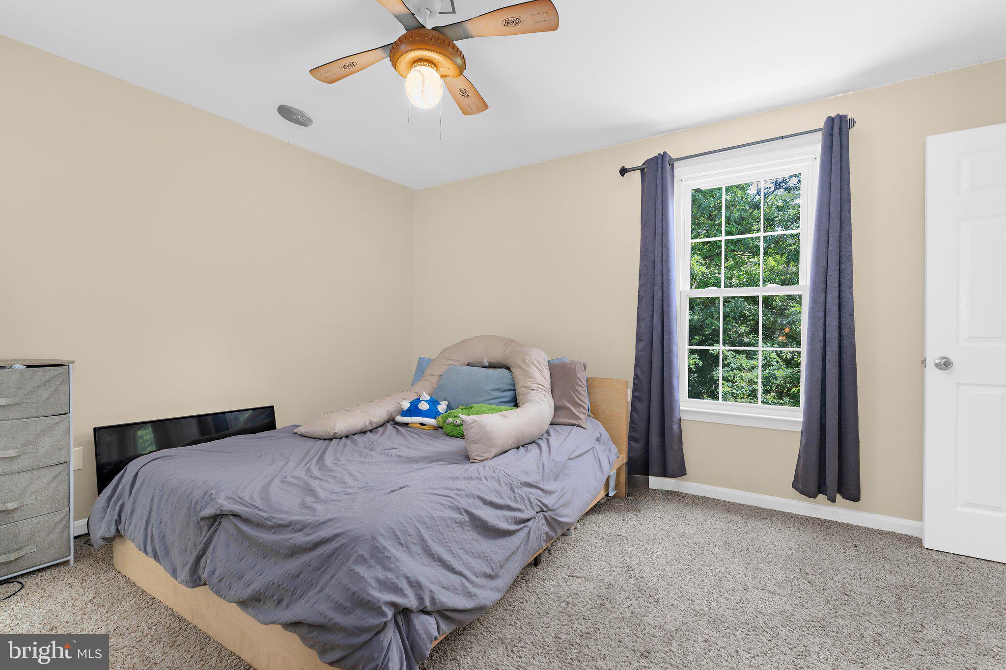 ROLLING RIDGE - Residential
