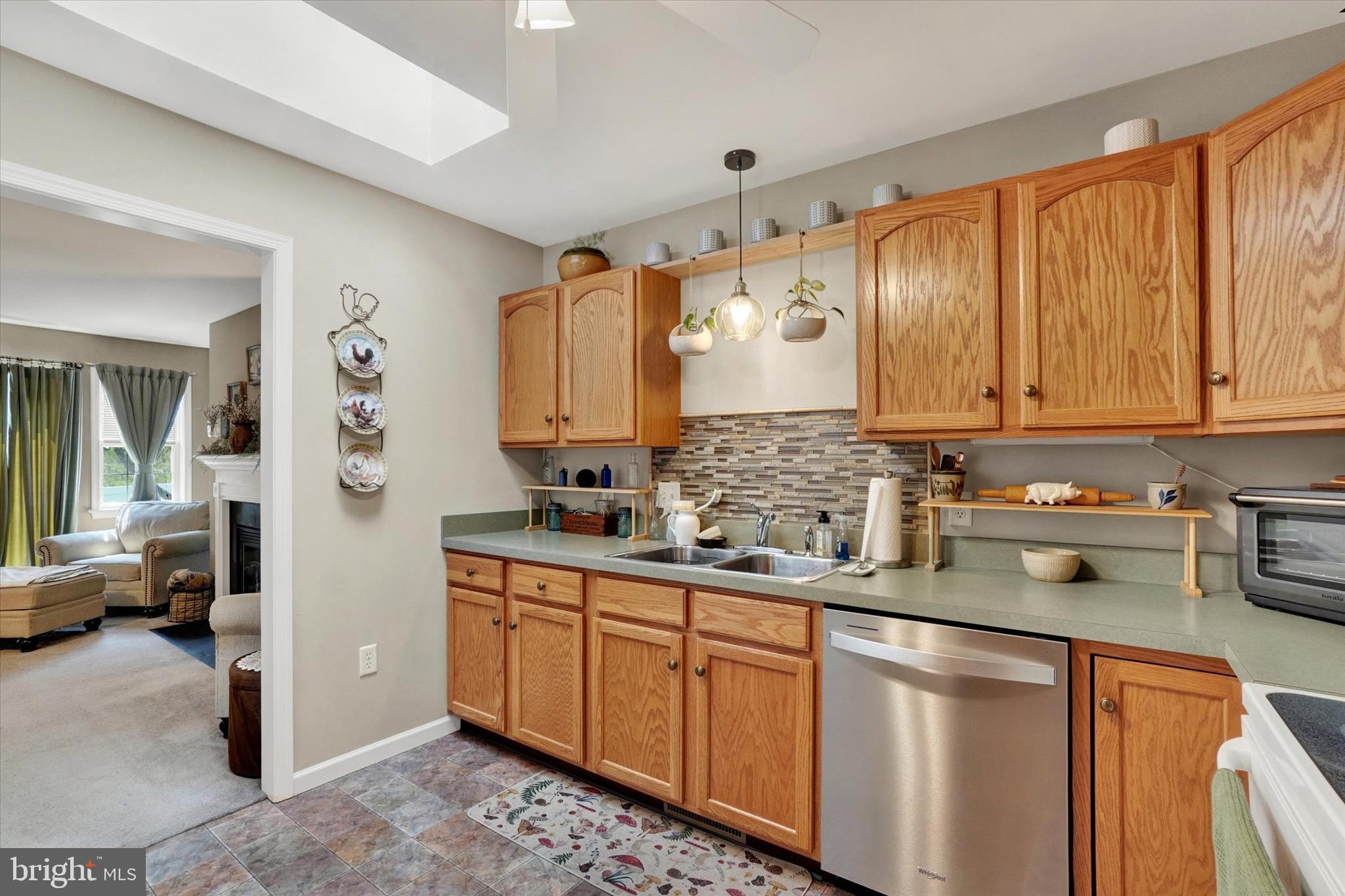 CHATHAM CREEK - Residential