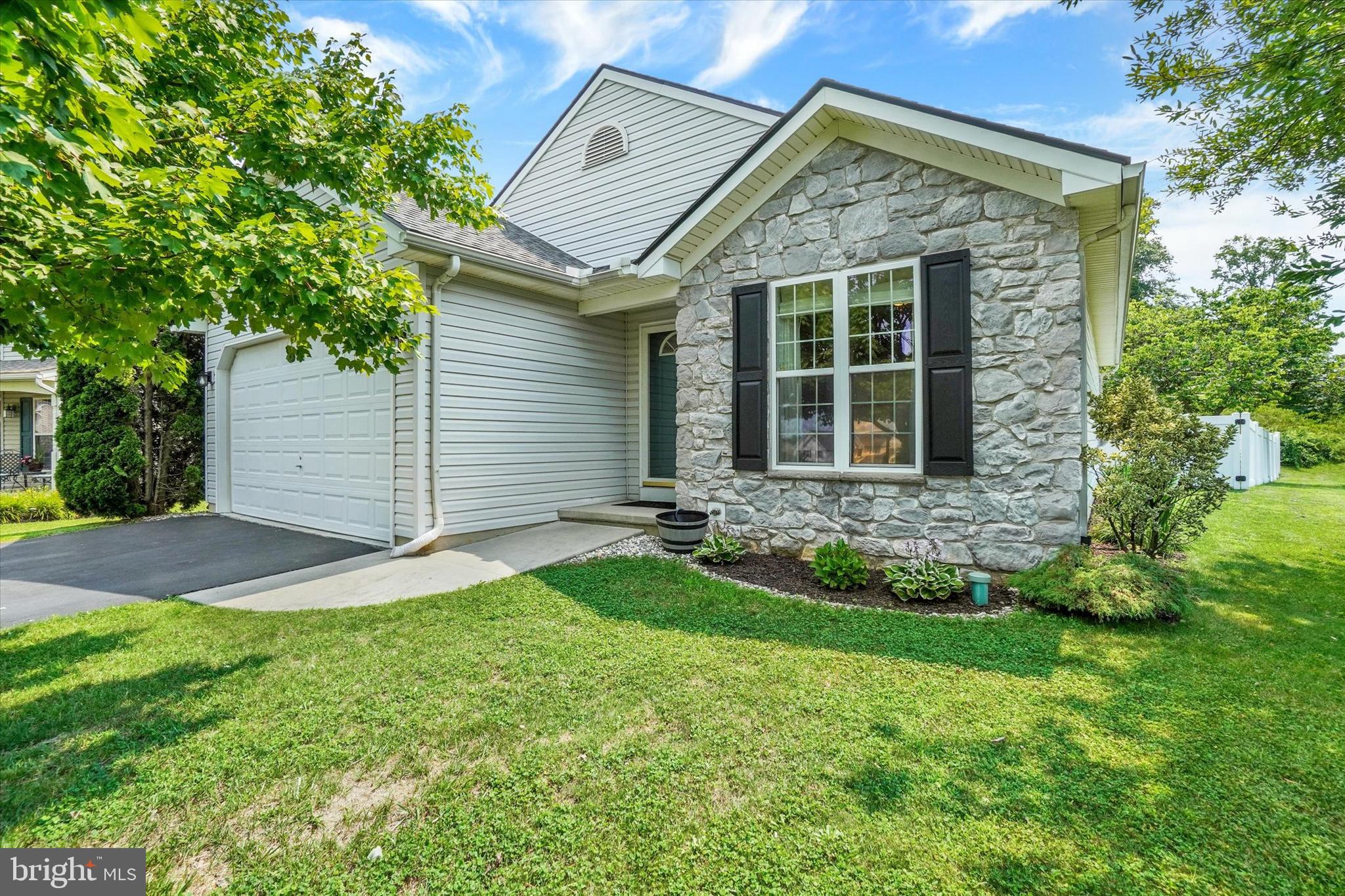 CHATHAM CREEK - Residential