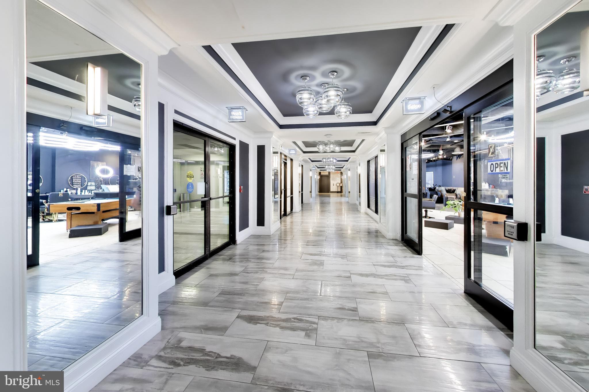 PROMENADE TOWERS - Residential