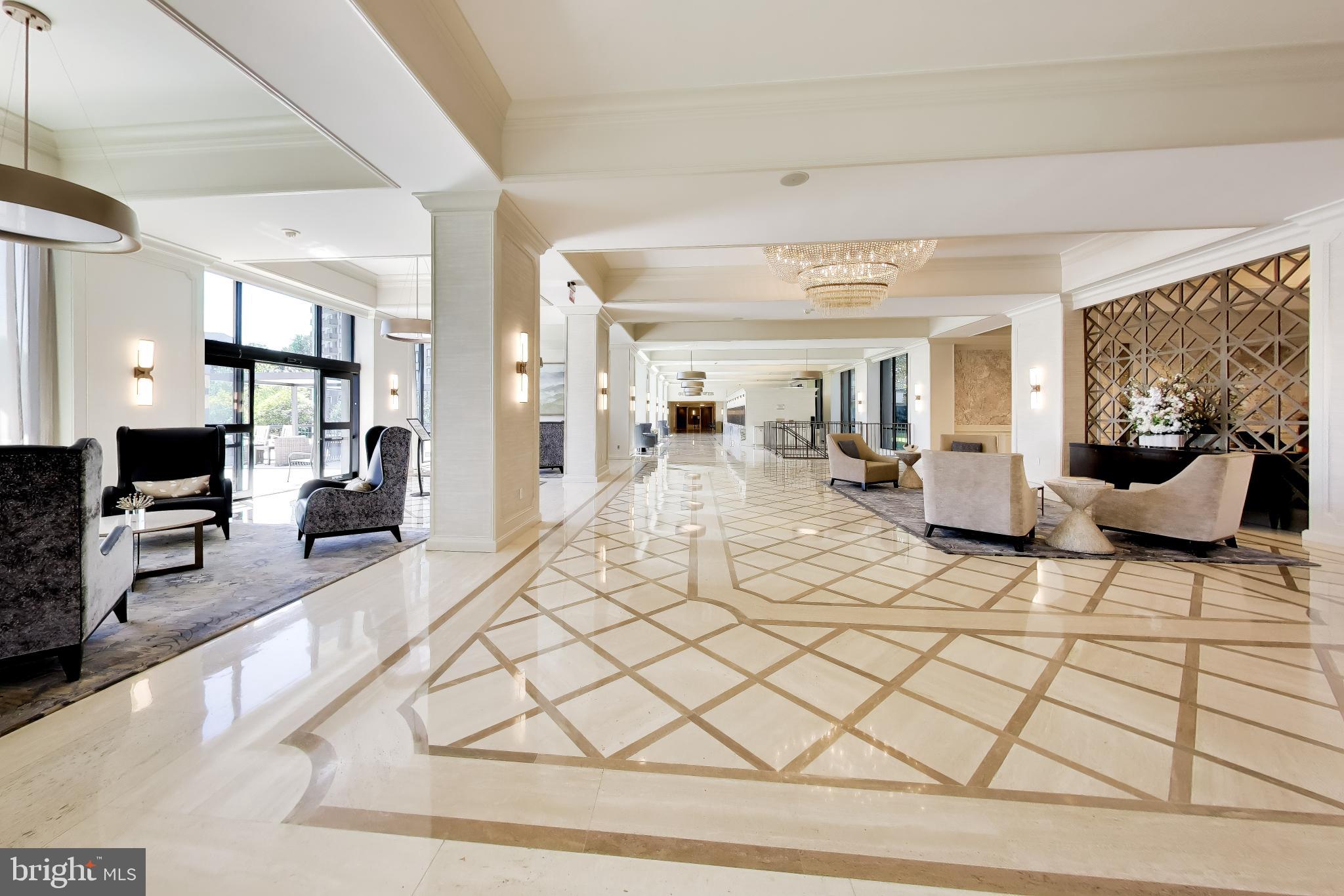 PROMENADE TOWERS - Residential